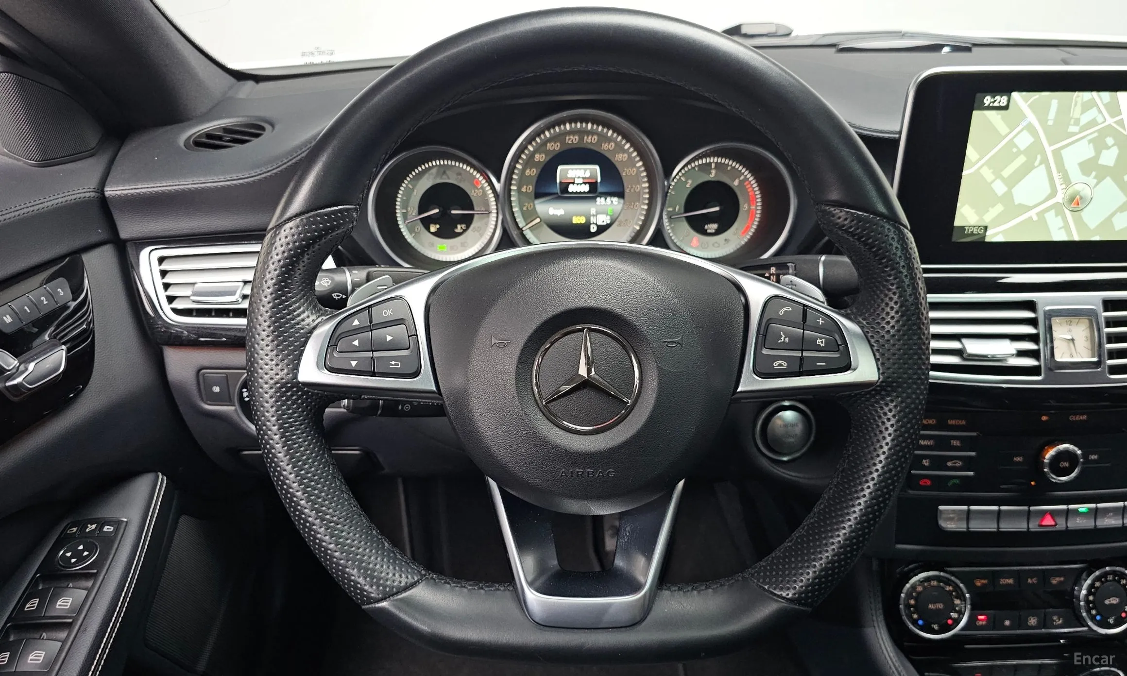 Mercedes Benz CLS-Class W218 превью 13
