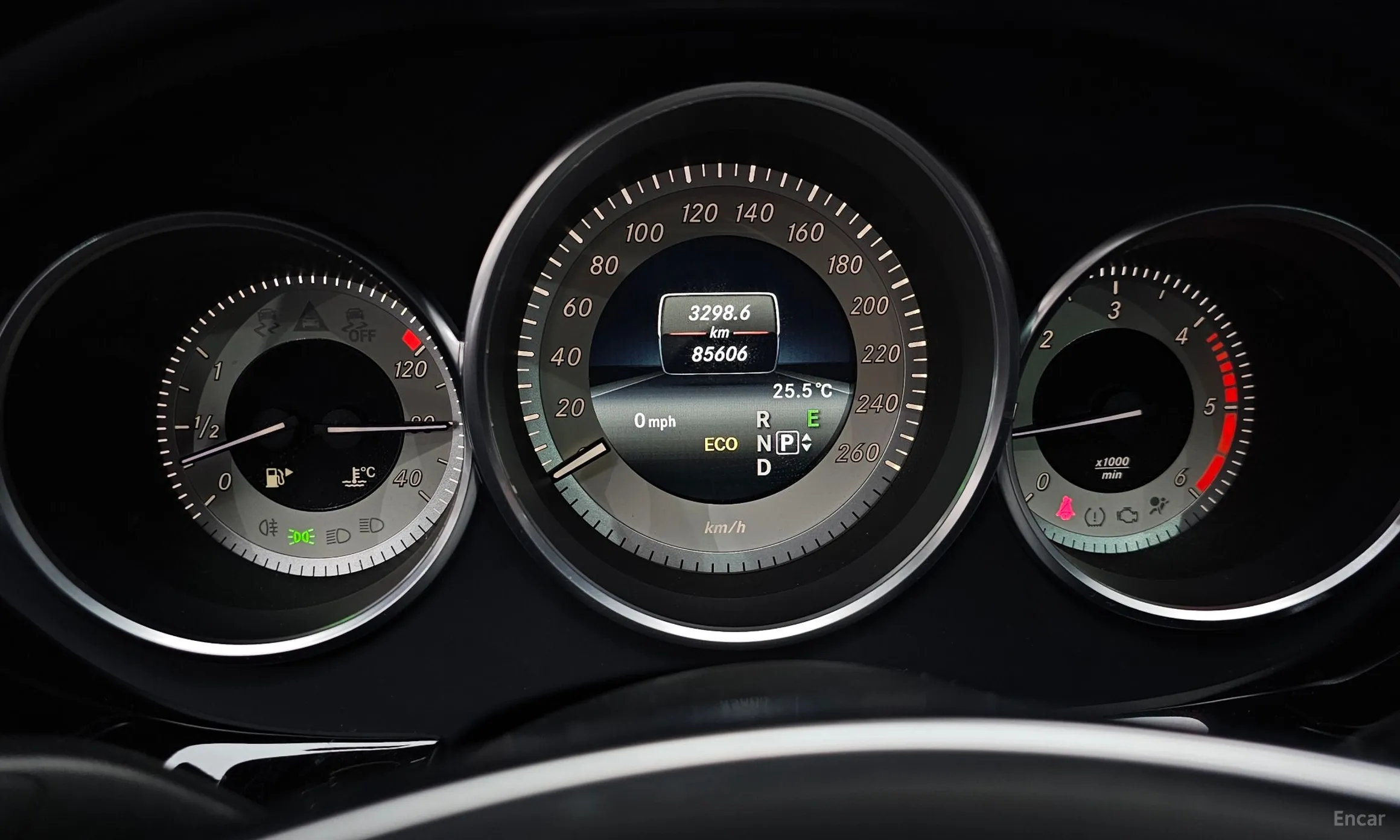 Mercedes Benz CLS-Class W218 превью 8