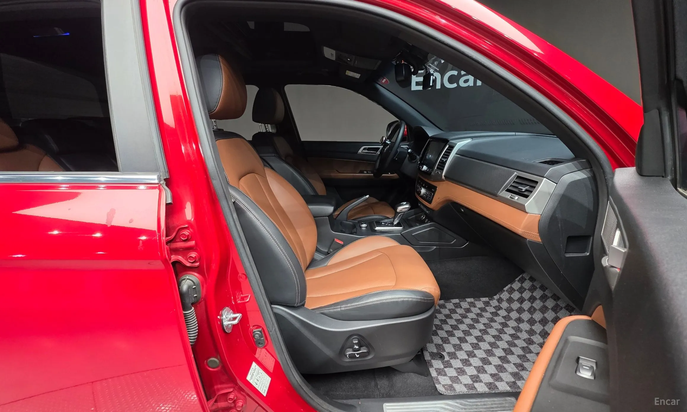 KG Mobility (SsangYong) Rexton Sports превью 10