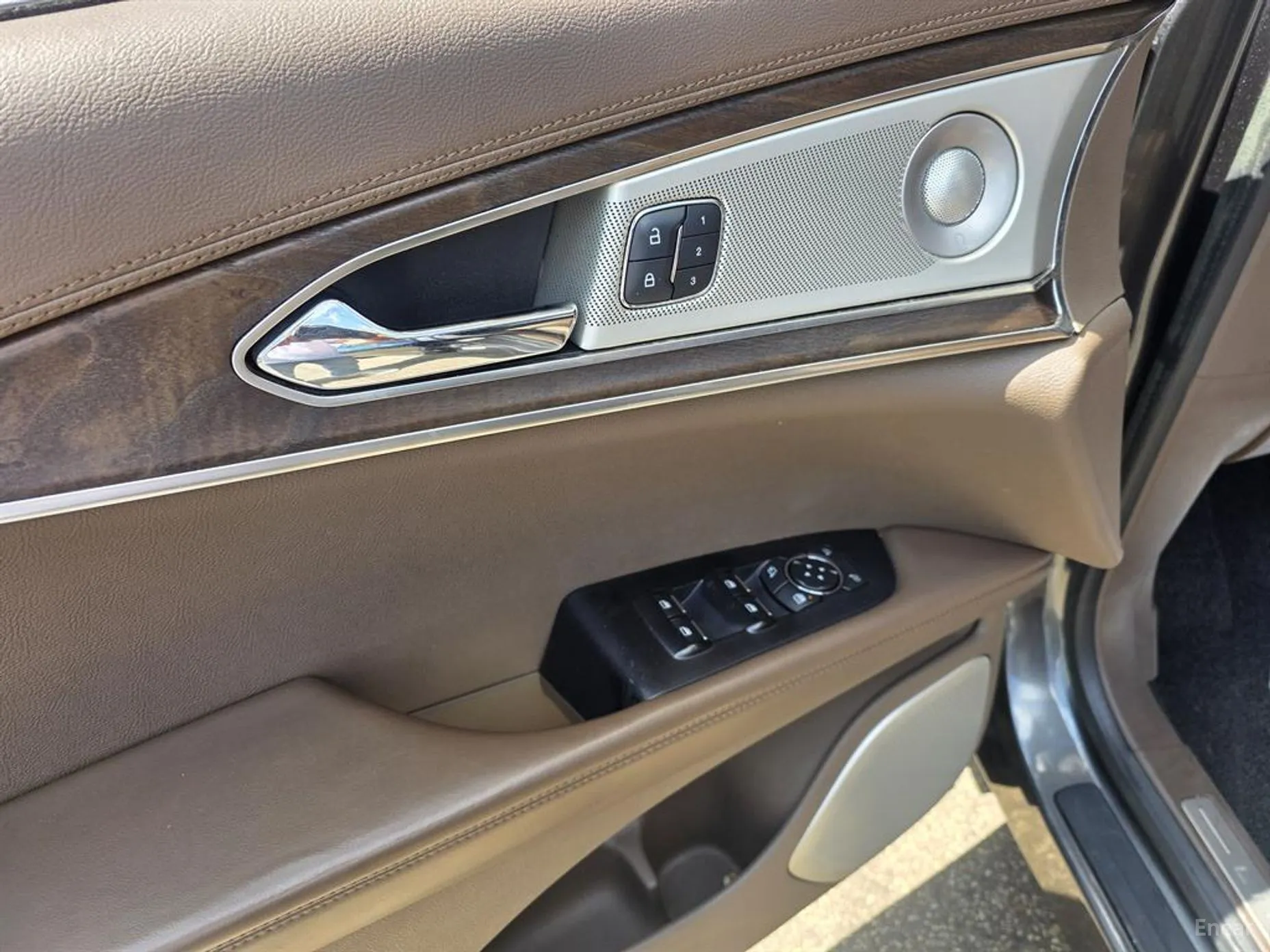 Lincoln MKX 2nd Generation превью 16