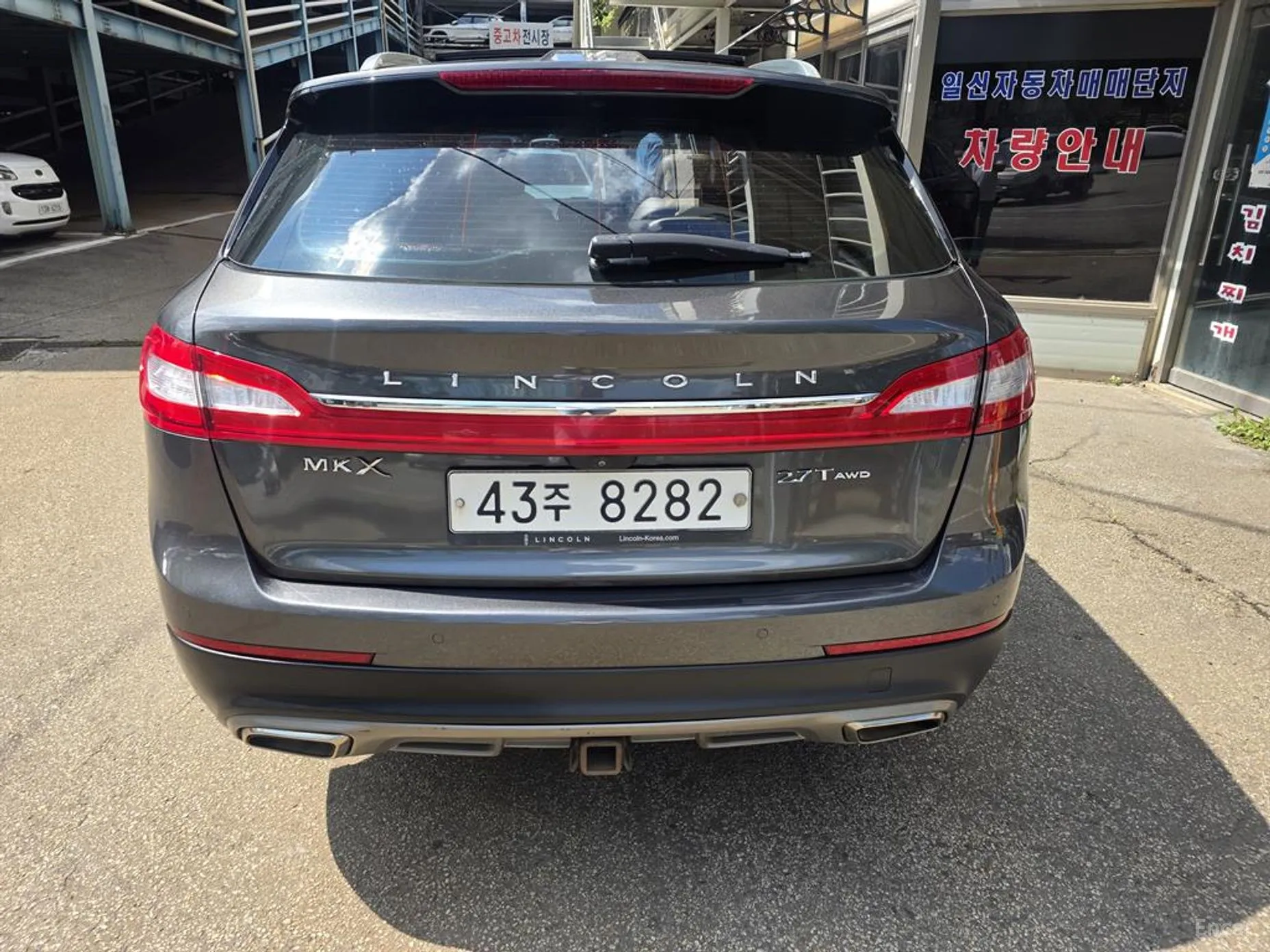Lincoln MKX 2nd Generation превью 3