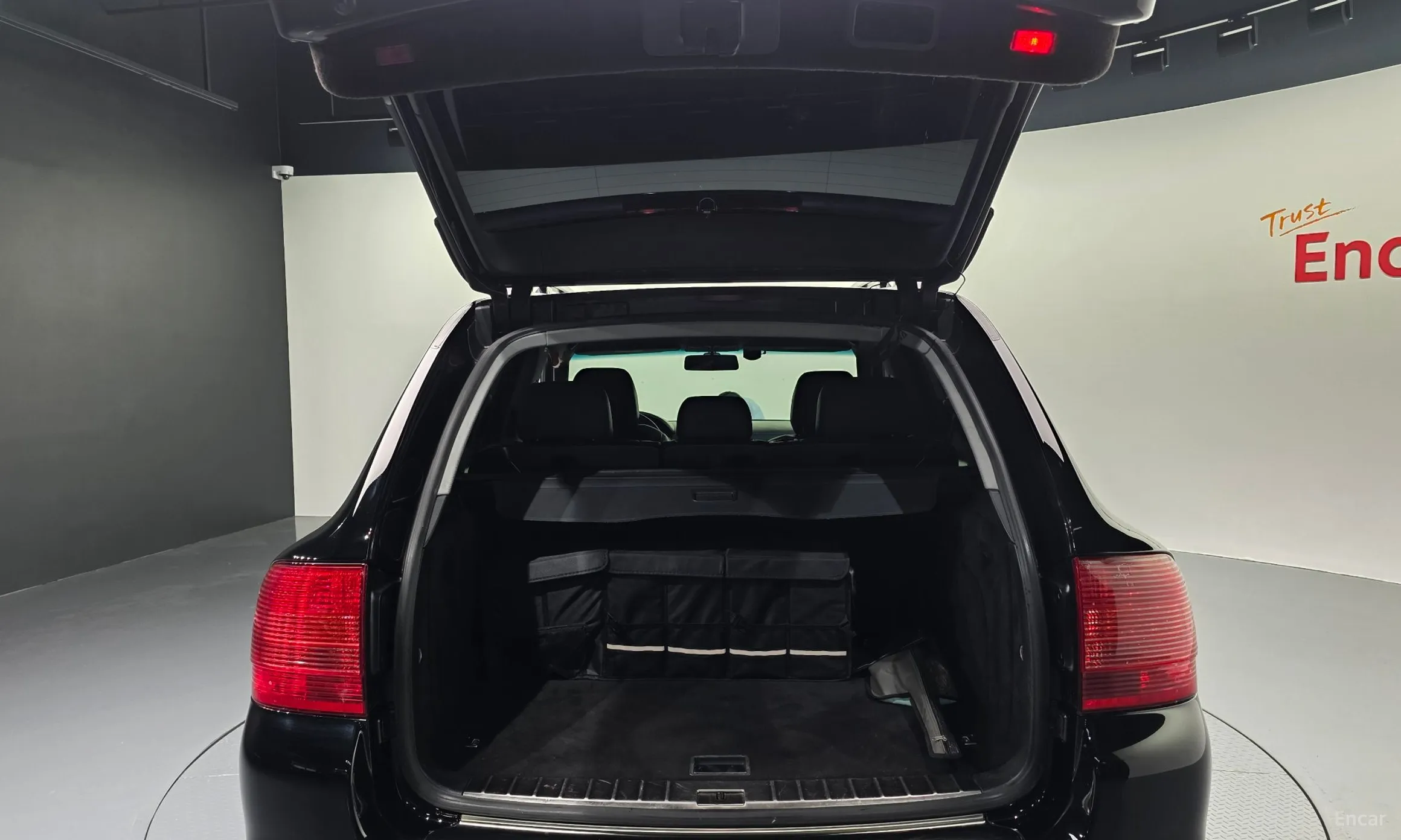 Porsche Cayenne превью 20