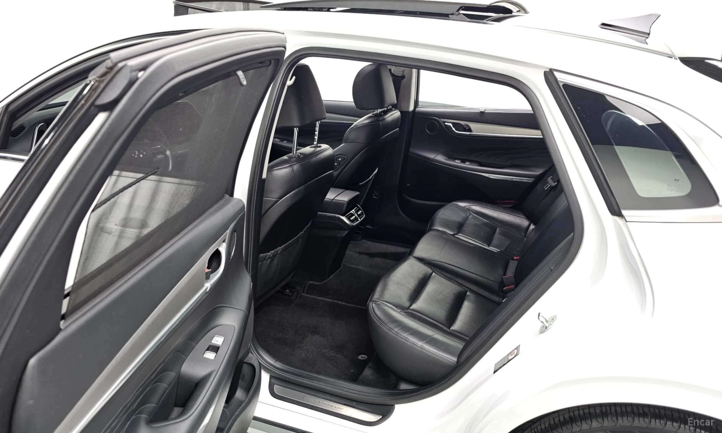 Hyundai Grandeur IG превью 11