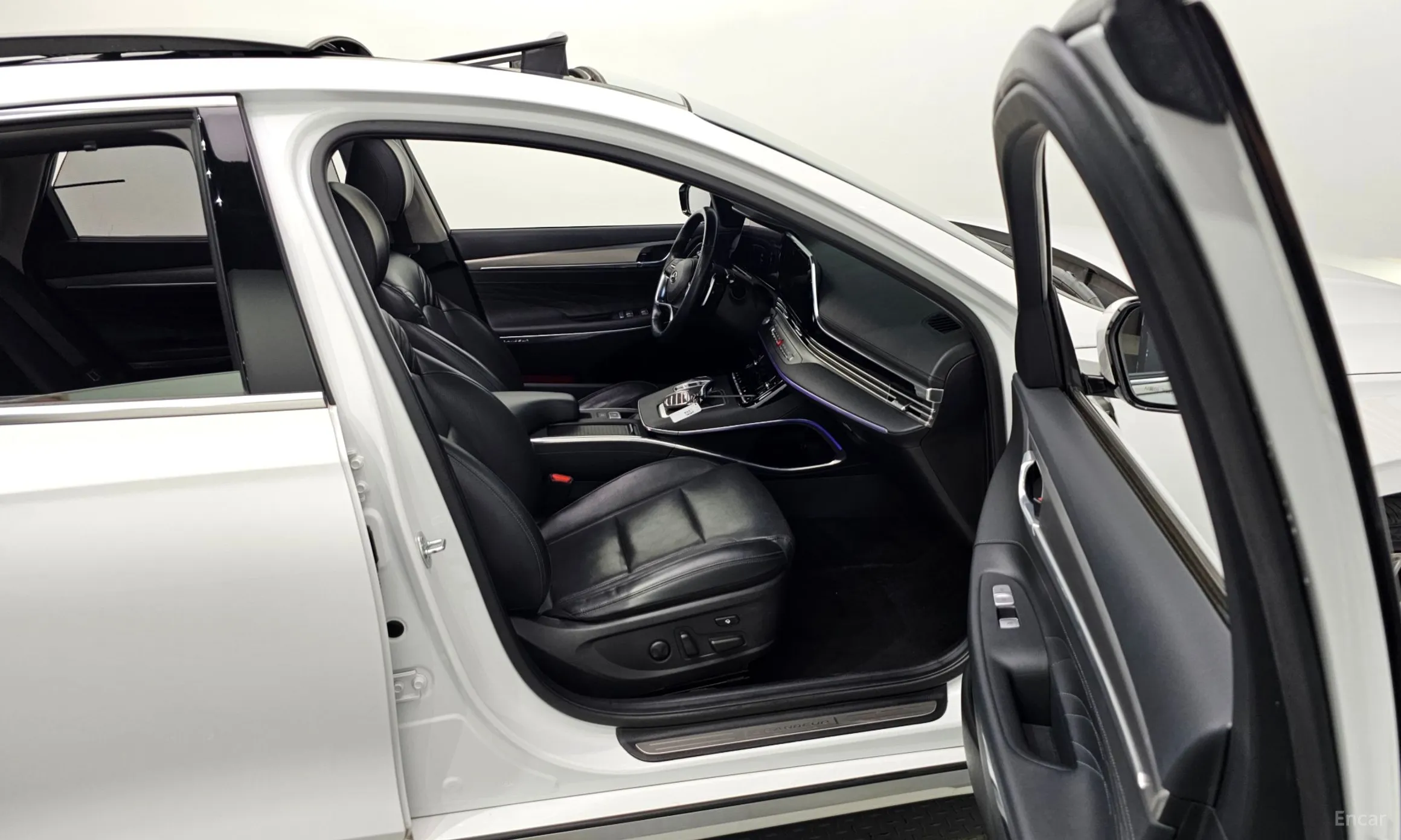 Hyundai Grandeur IG превью 18