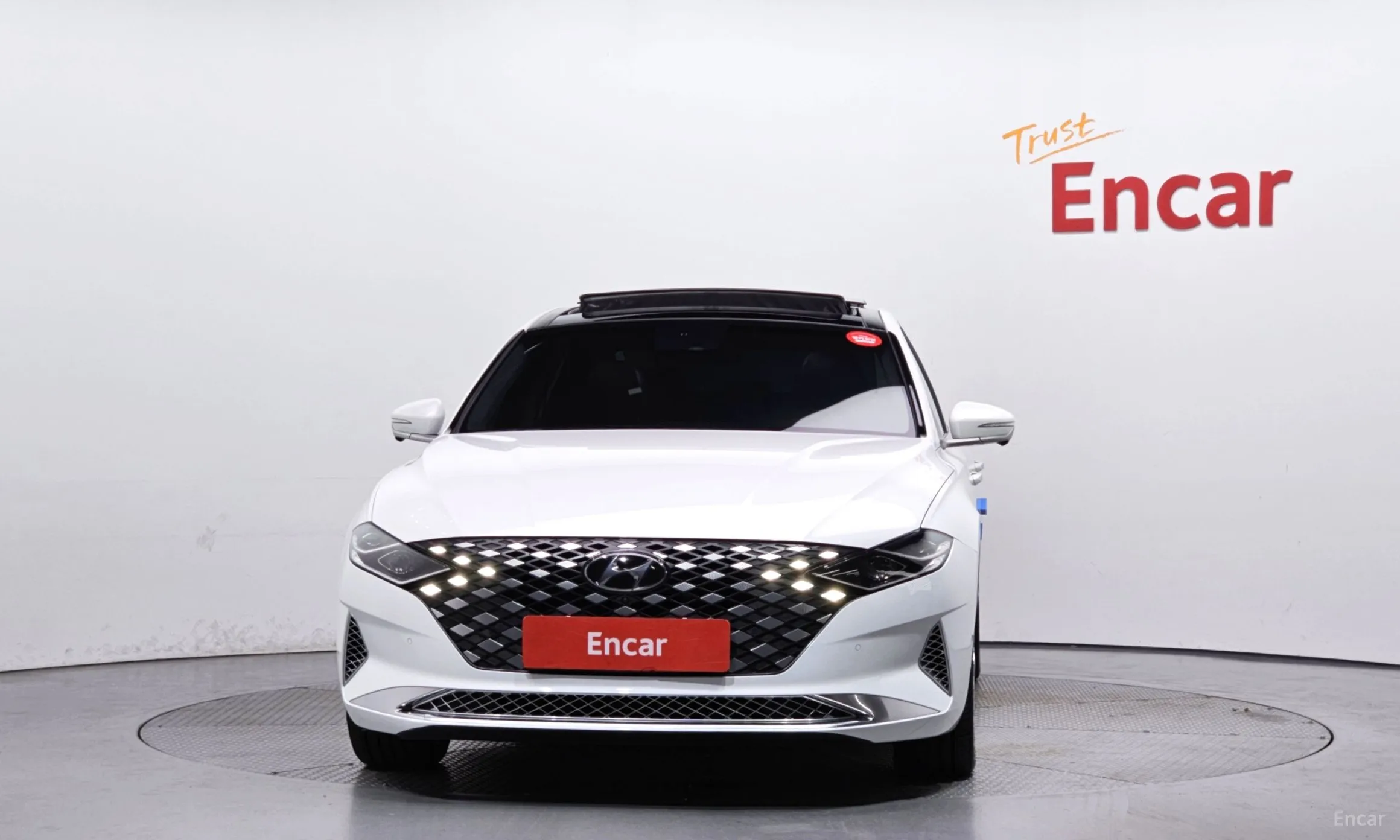 Hyundai Grandeur IG превью 3
