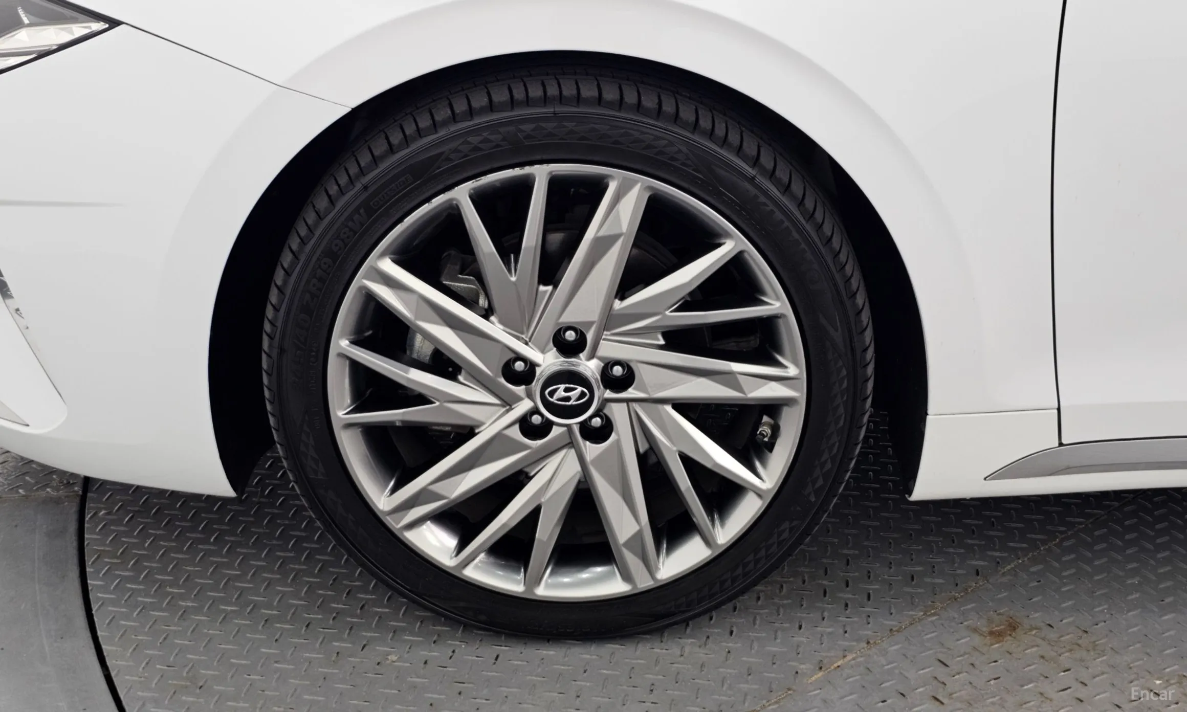 Hyundai Grandeur IG превью 5