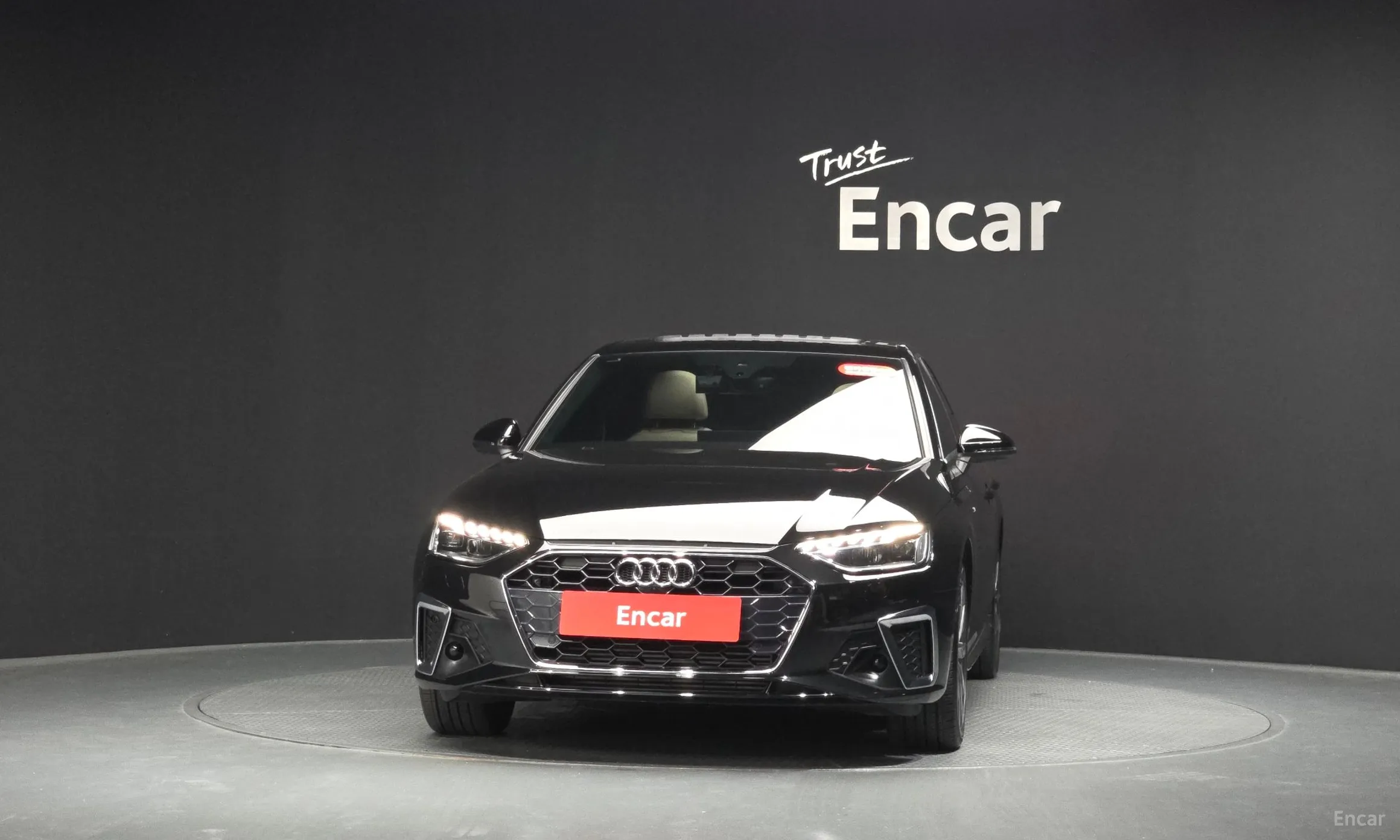 Audi A4 (B9) превью 3