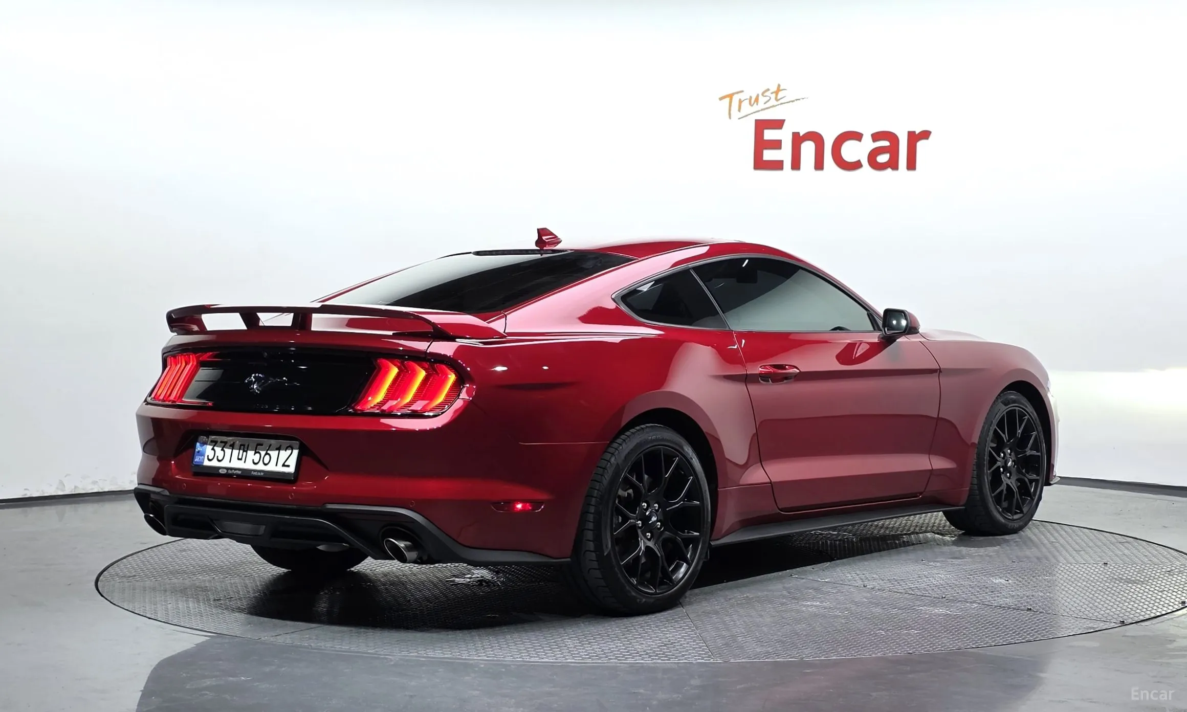 Ford Mustang превью 2