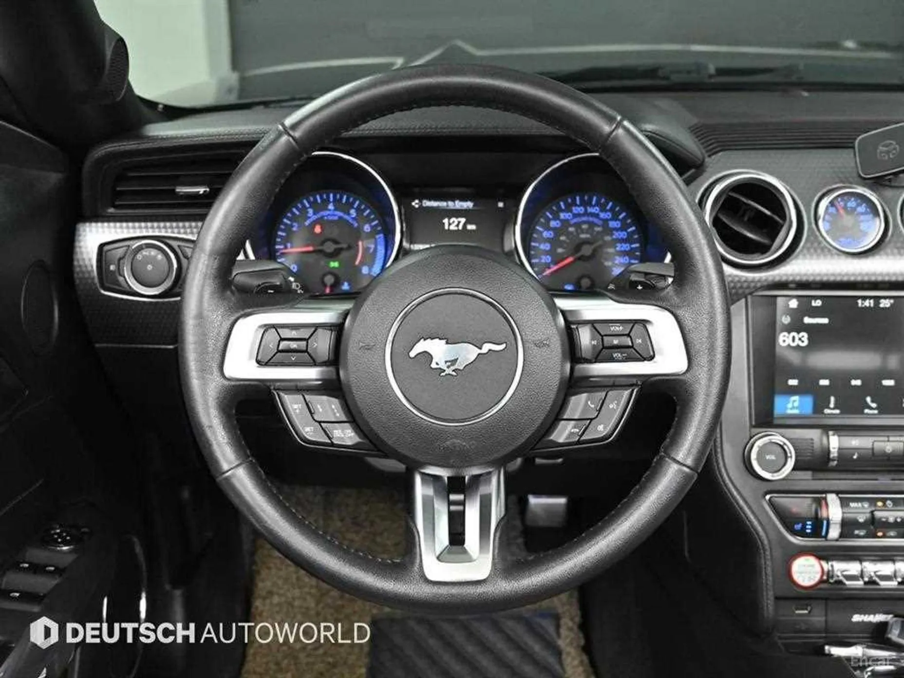 Ford Mustang превью 12