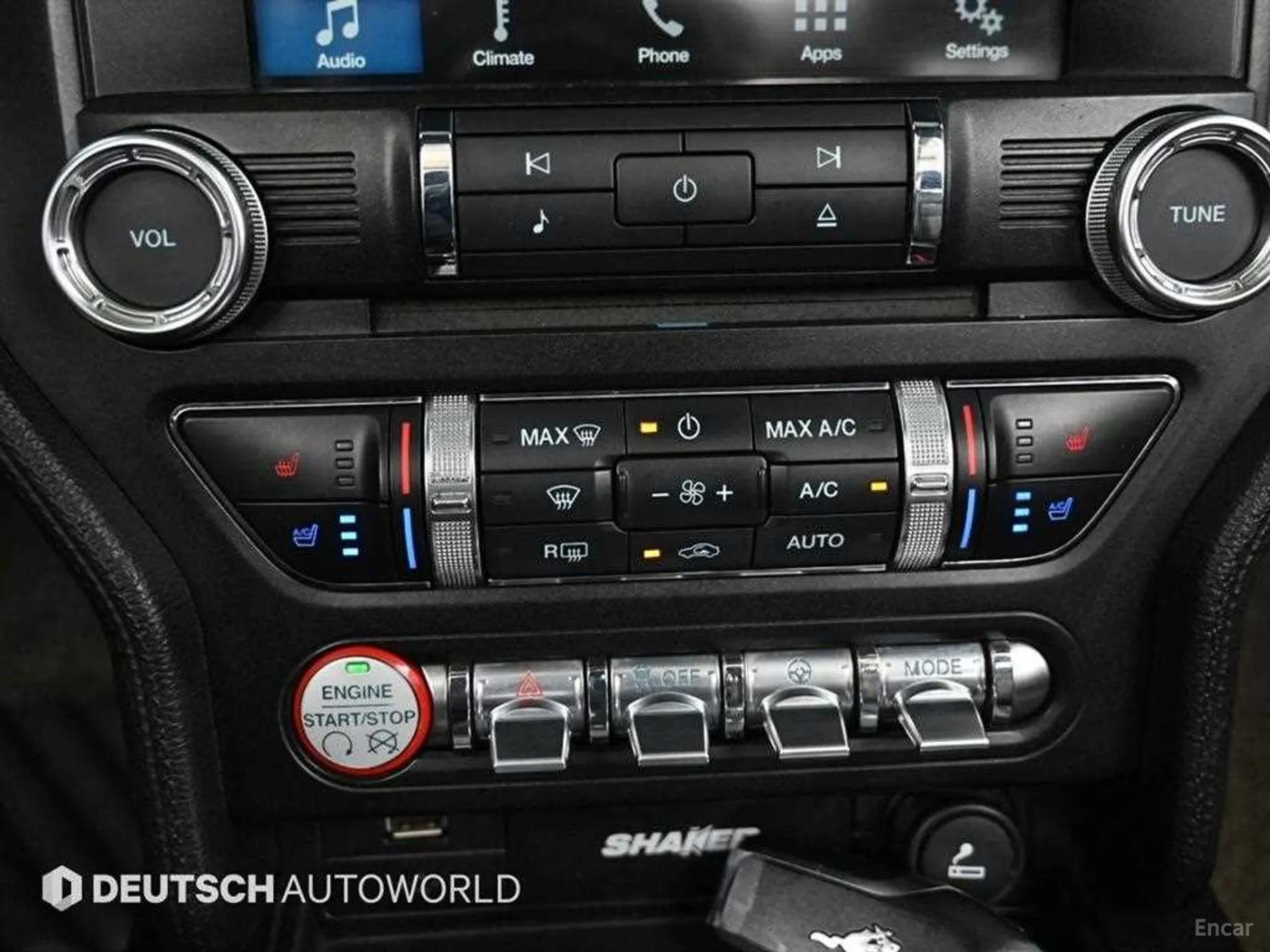 Ford Mustang превью 16