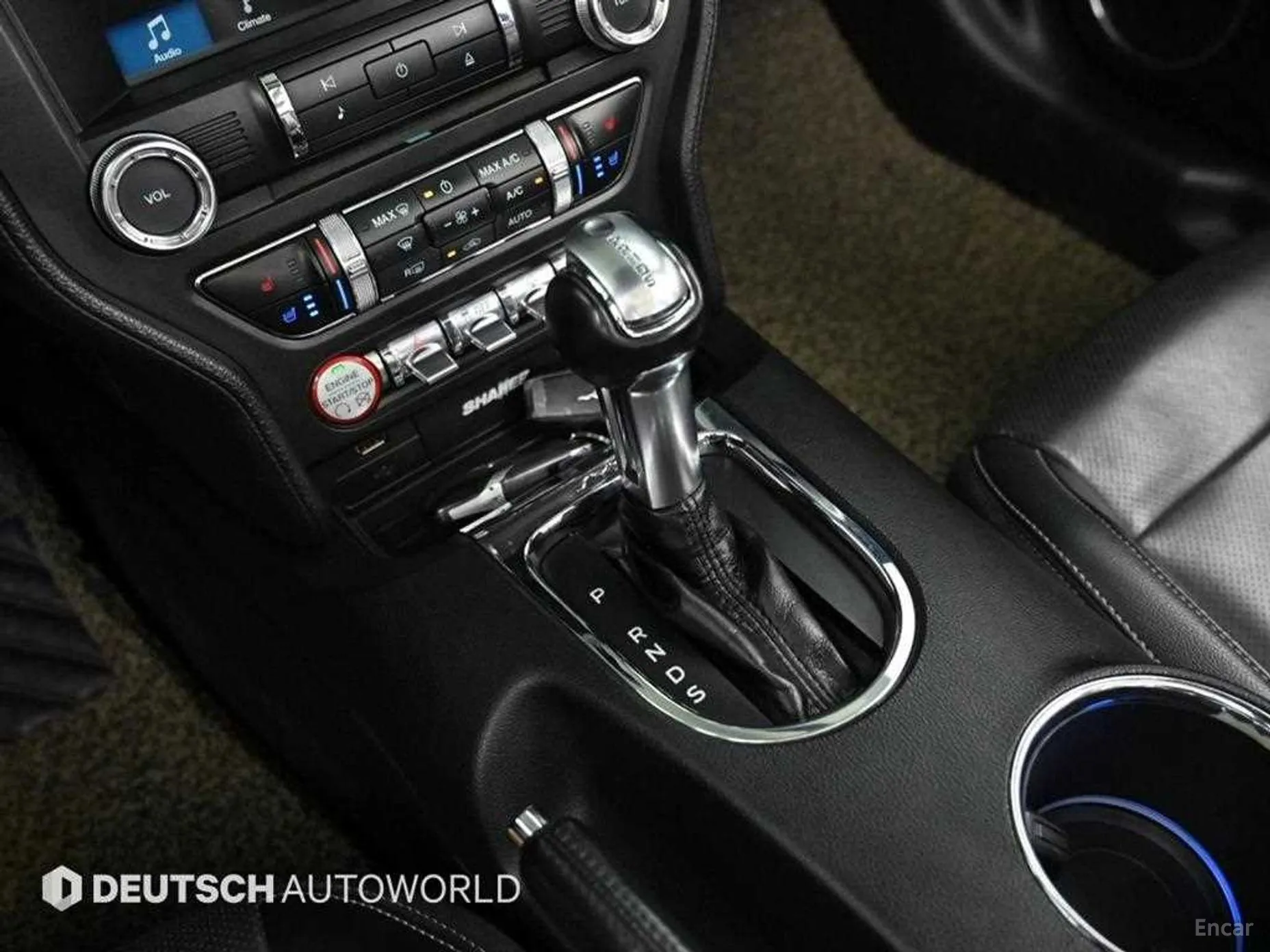 Ford Mustang превью 8