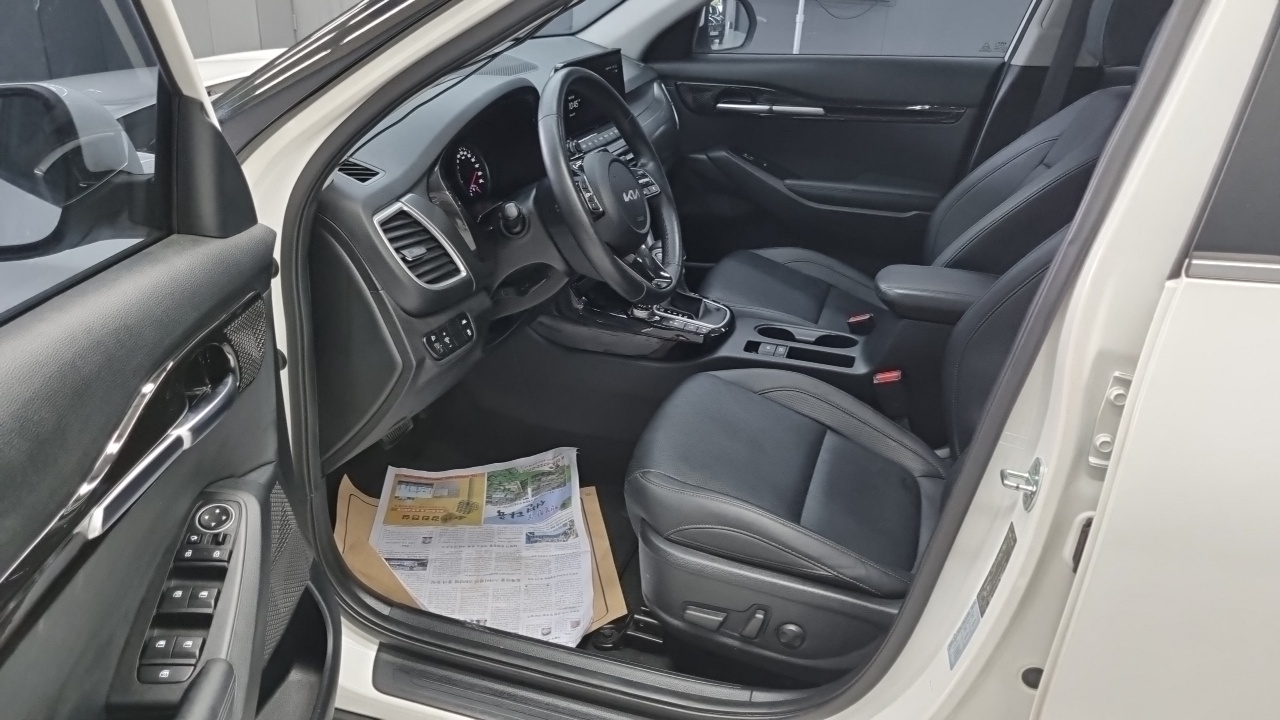 Kia Seltos превью 10