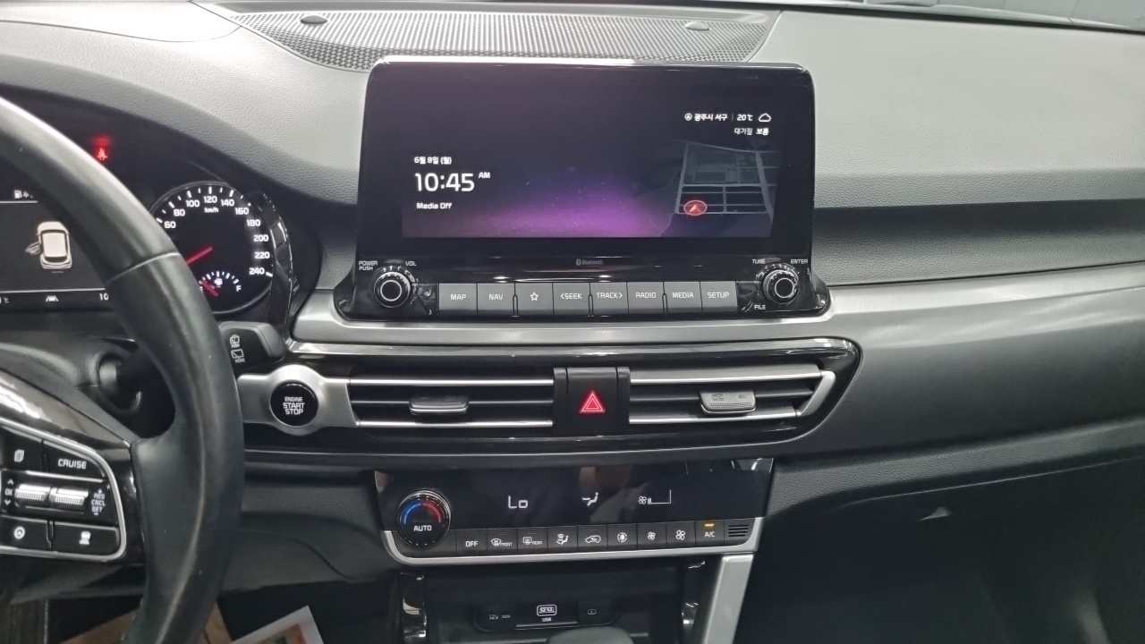 Kia Seltos превью 12