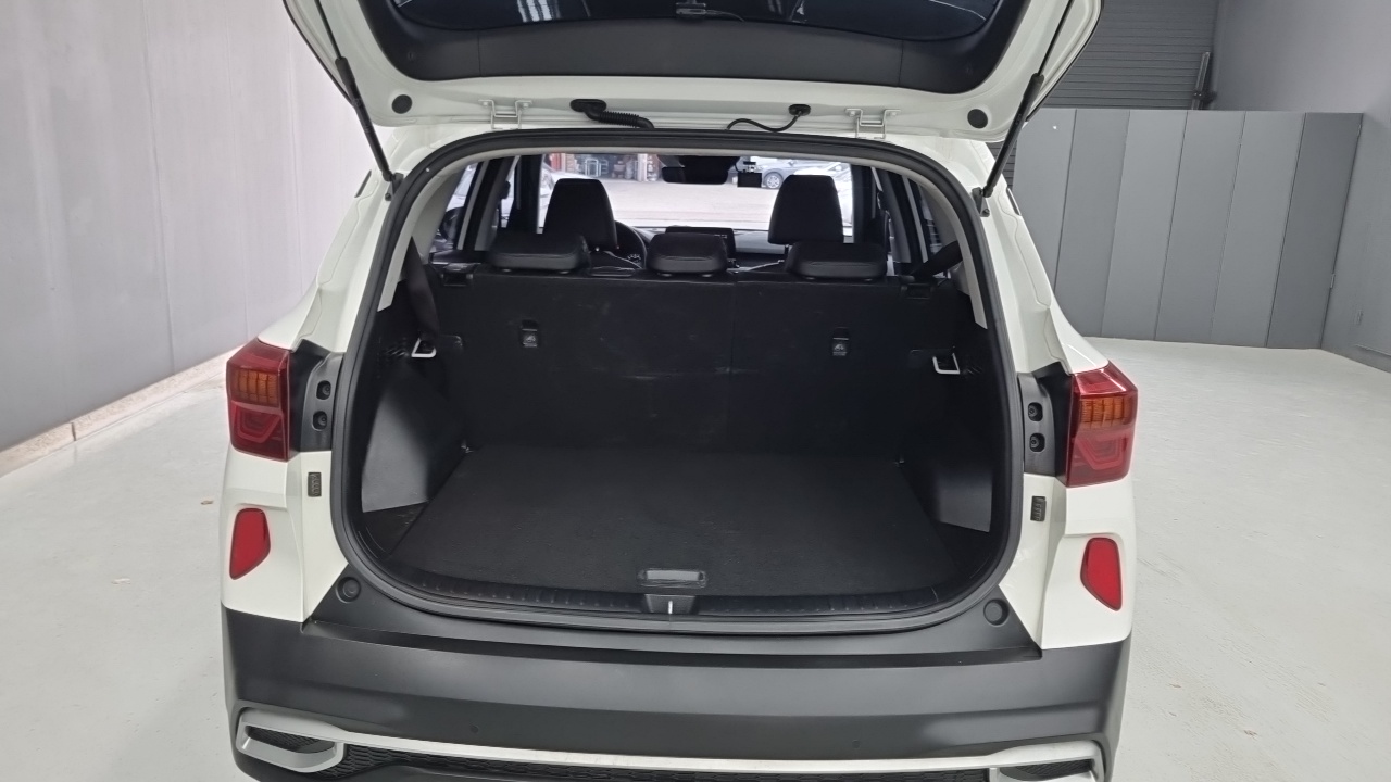 Kia Seltos превью 17