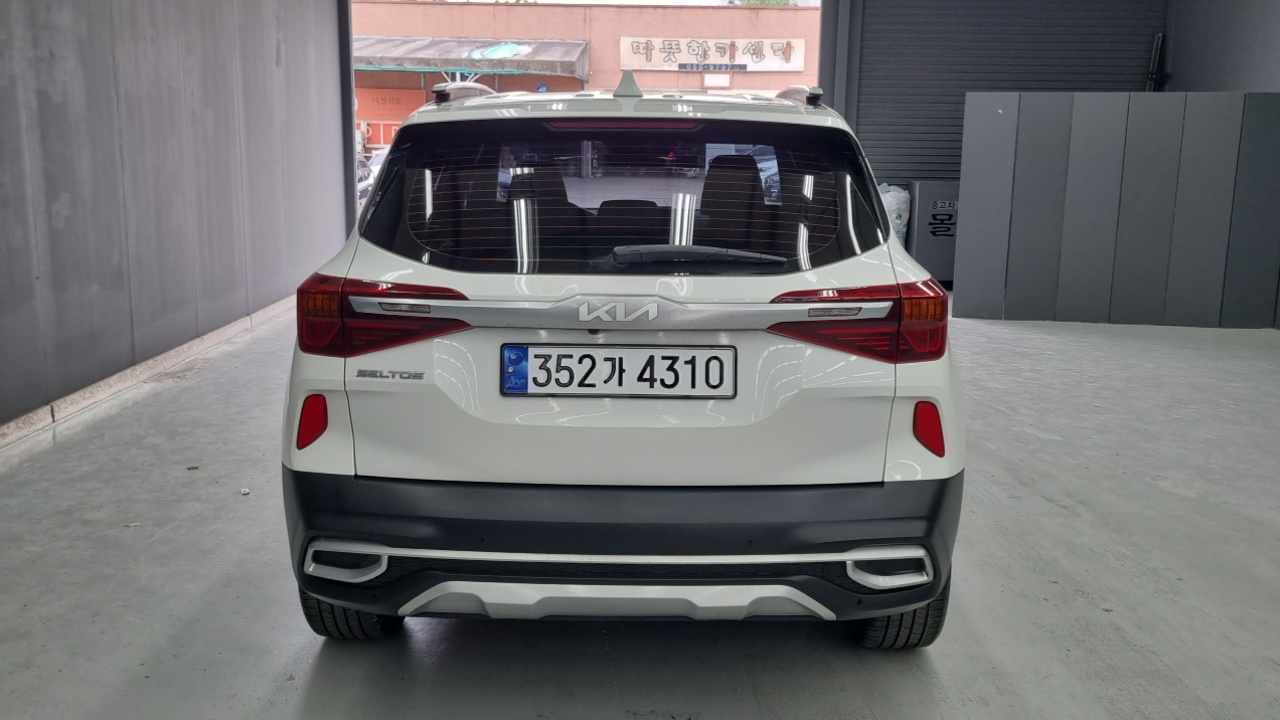 Kia Seltos превью 4