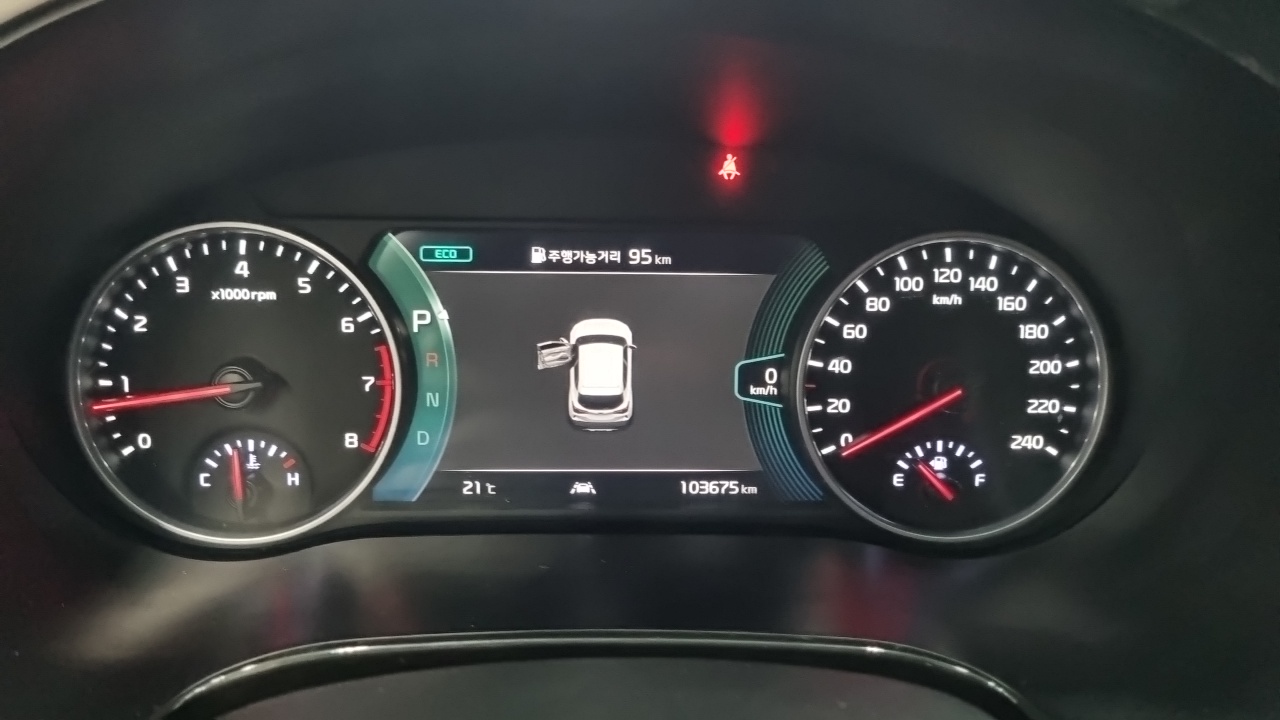 Kia Seltos превью 8