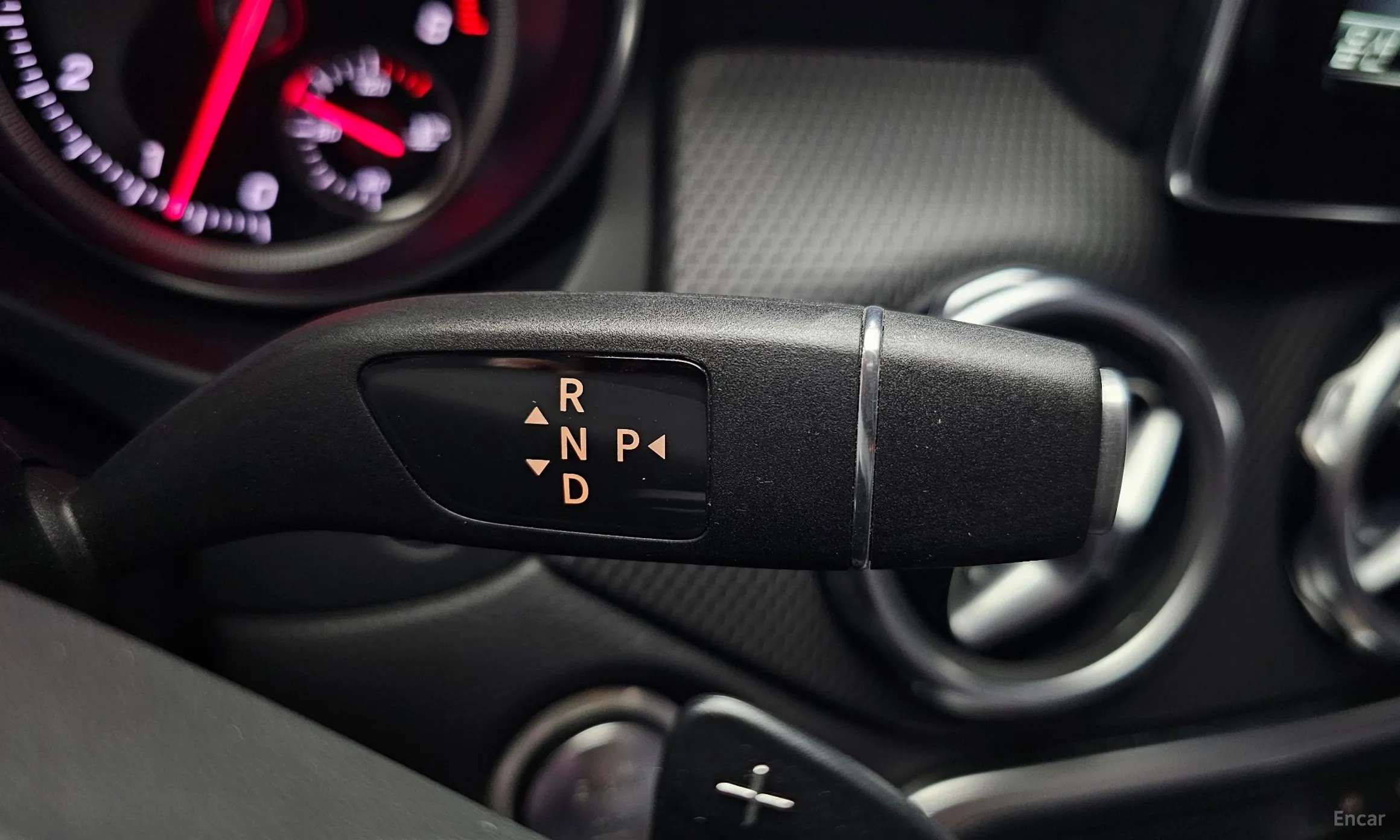 Mercedes Benz GLA-Class X156 превью 9