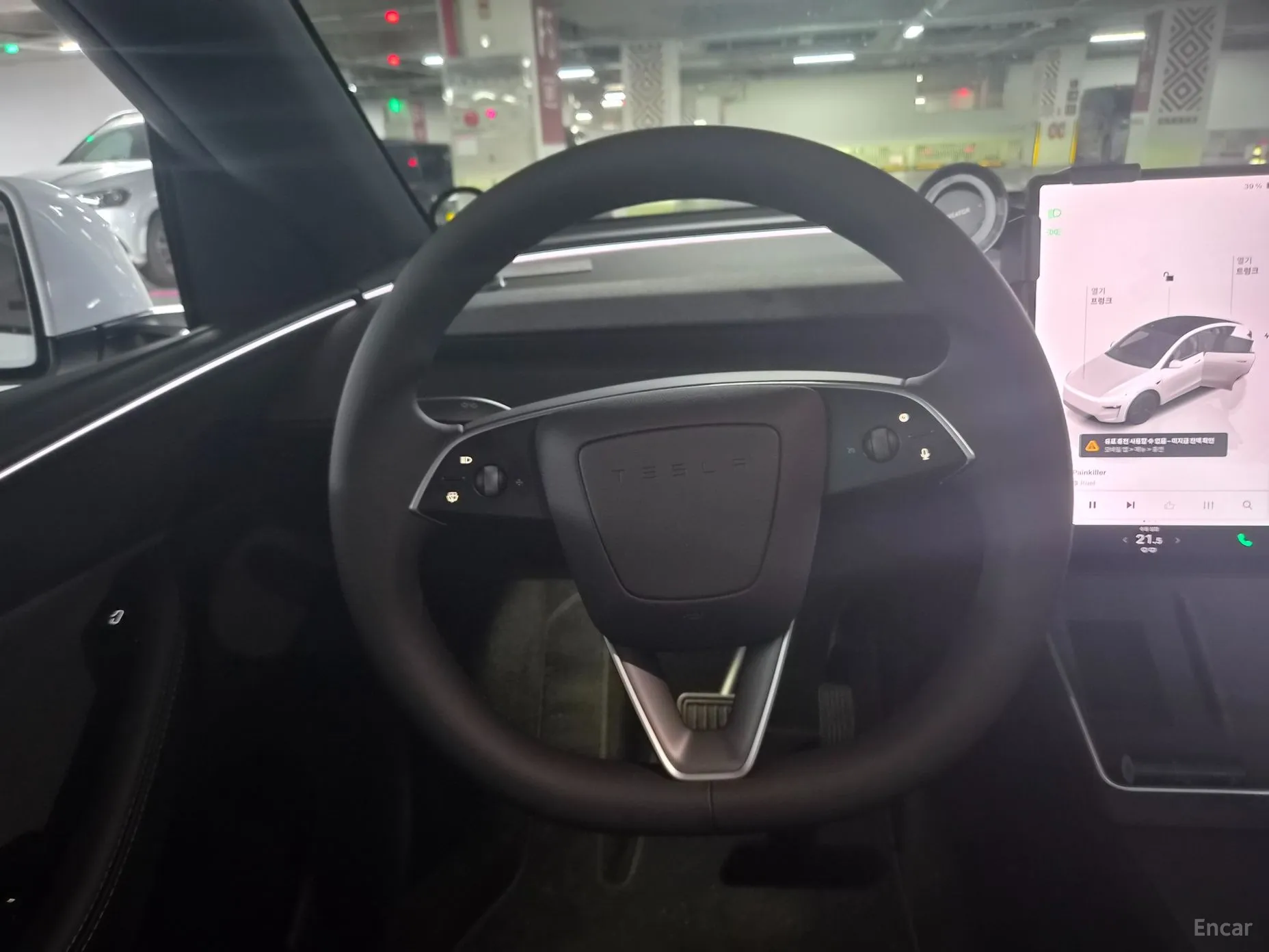 Tesla Model Y превью 11