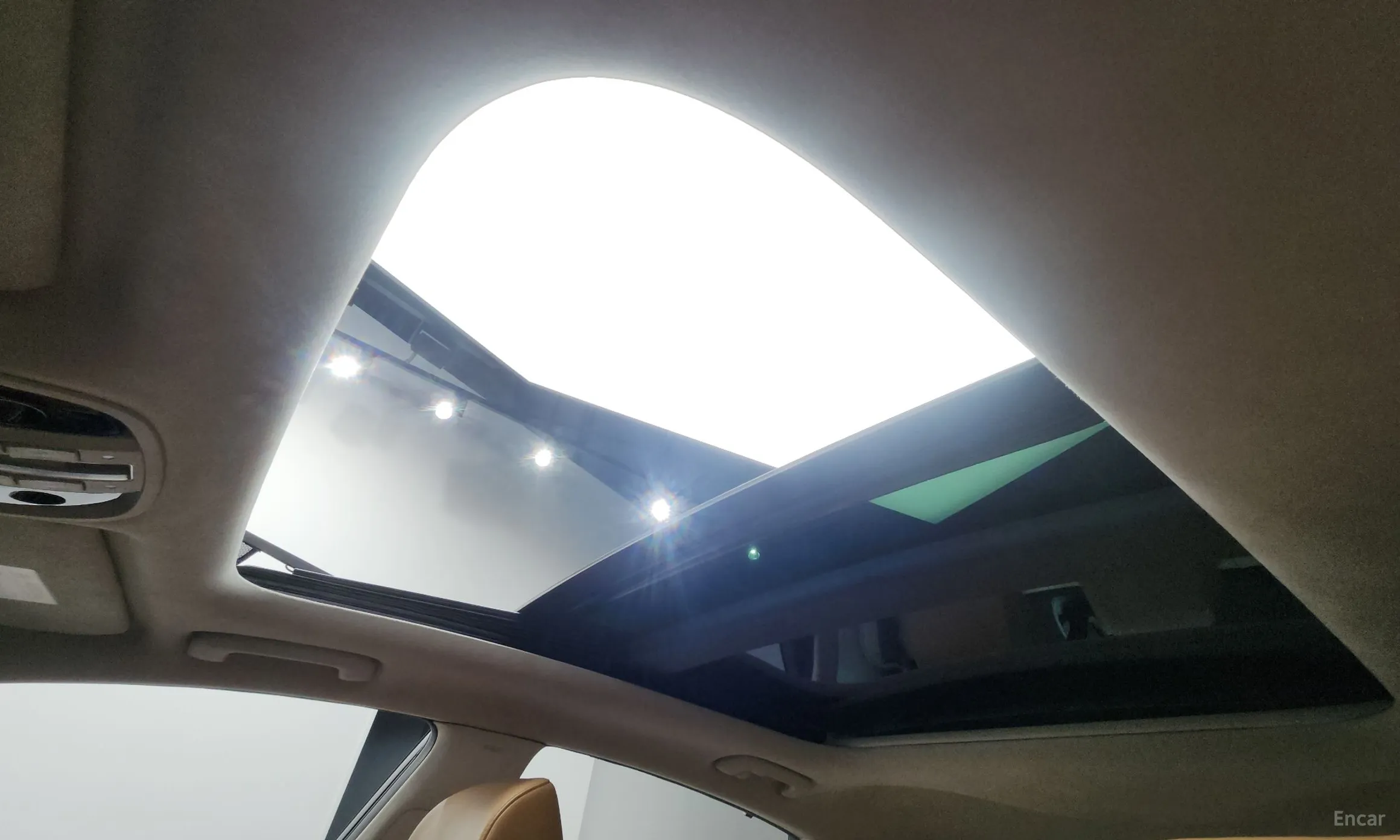 Kia K7 Premier превью 17