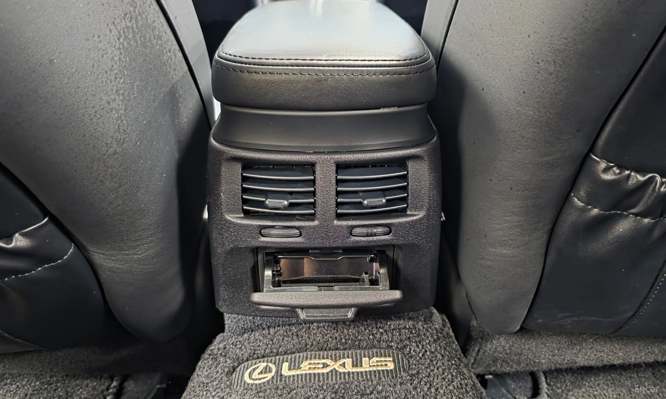 Lexus IS250 превью 19