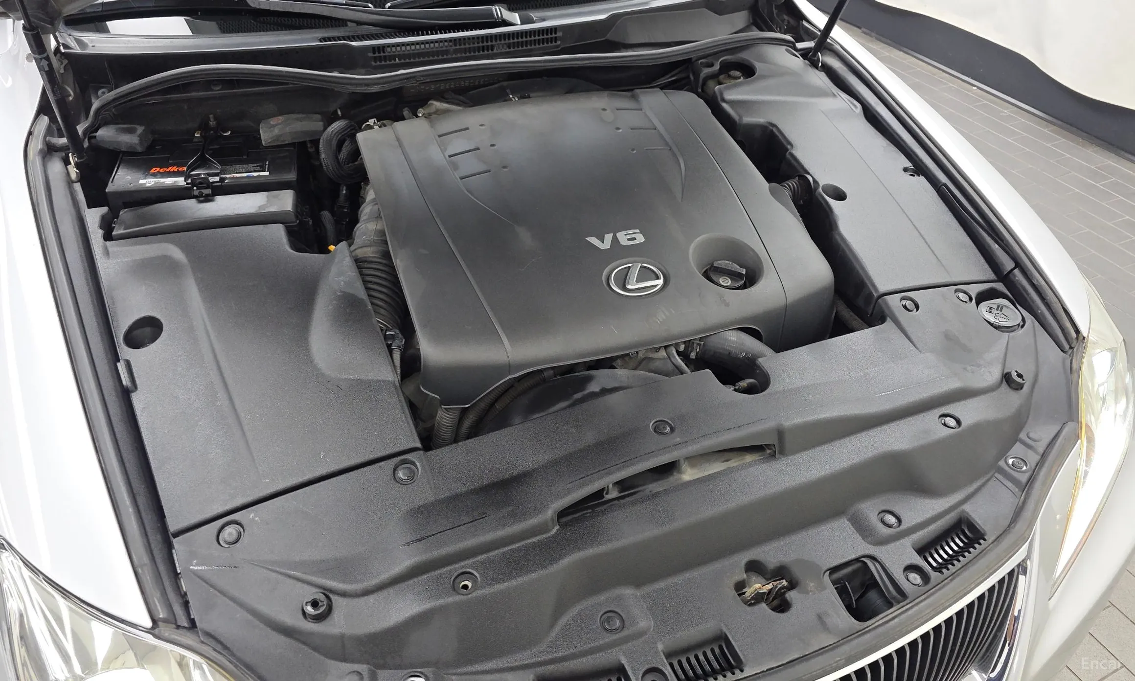 Lexus IS250 превью 6