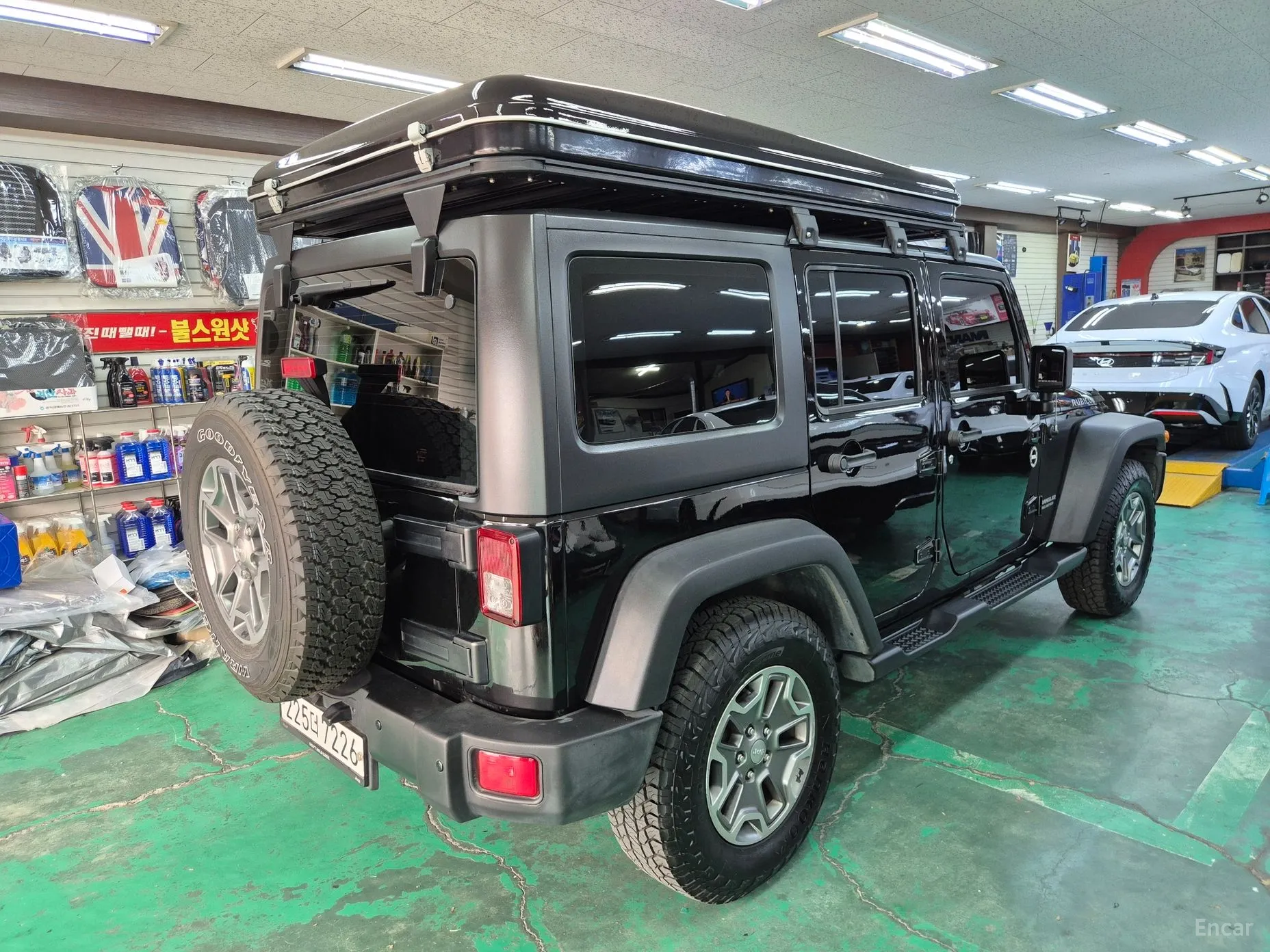 Jeep Wrangler (JK) превью 4
