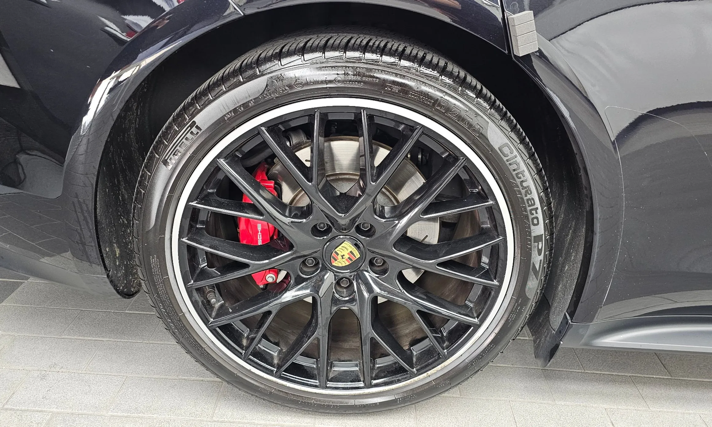 Porsche Panamera (971) превью 5