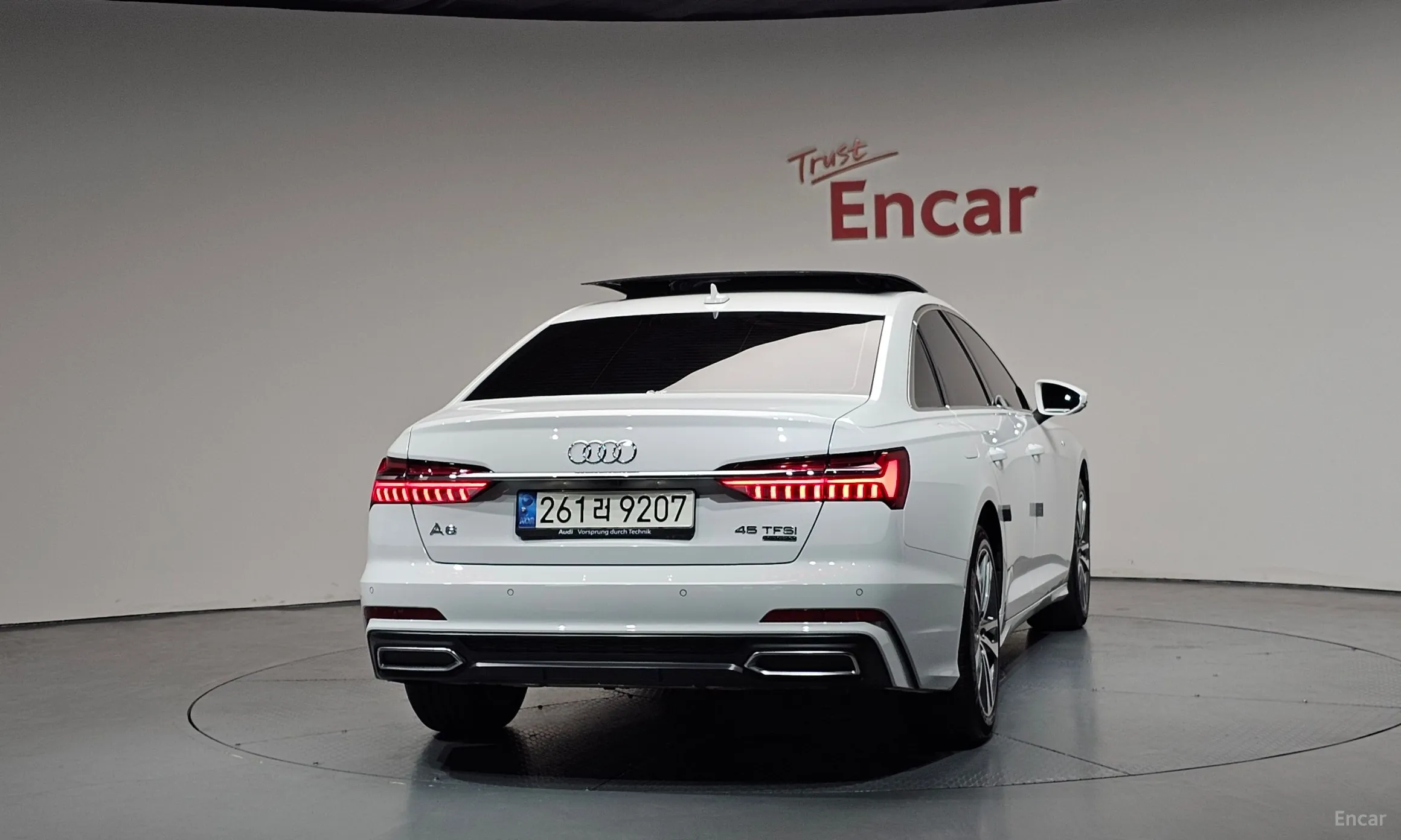 Audi A6 (C8) превью 4