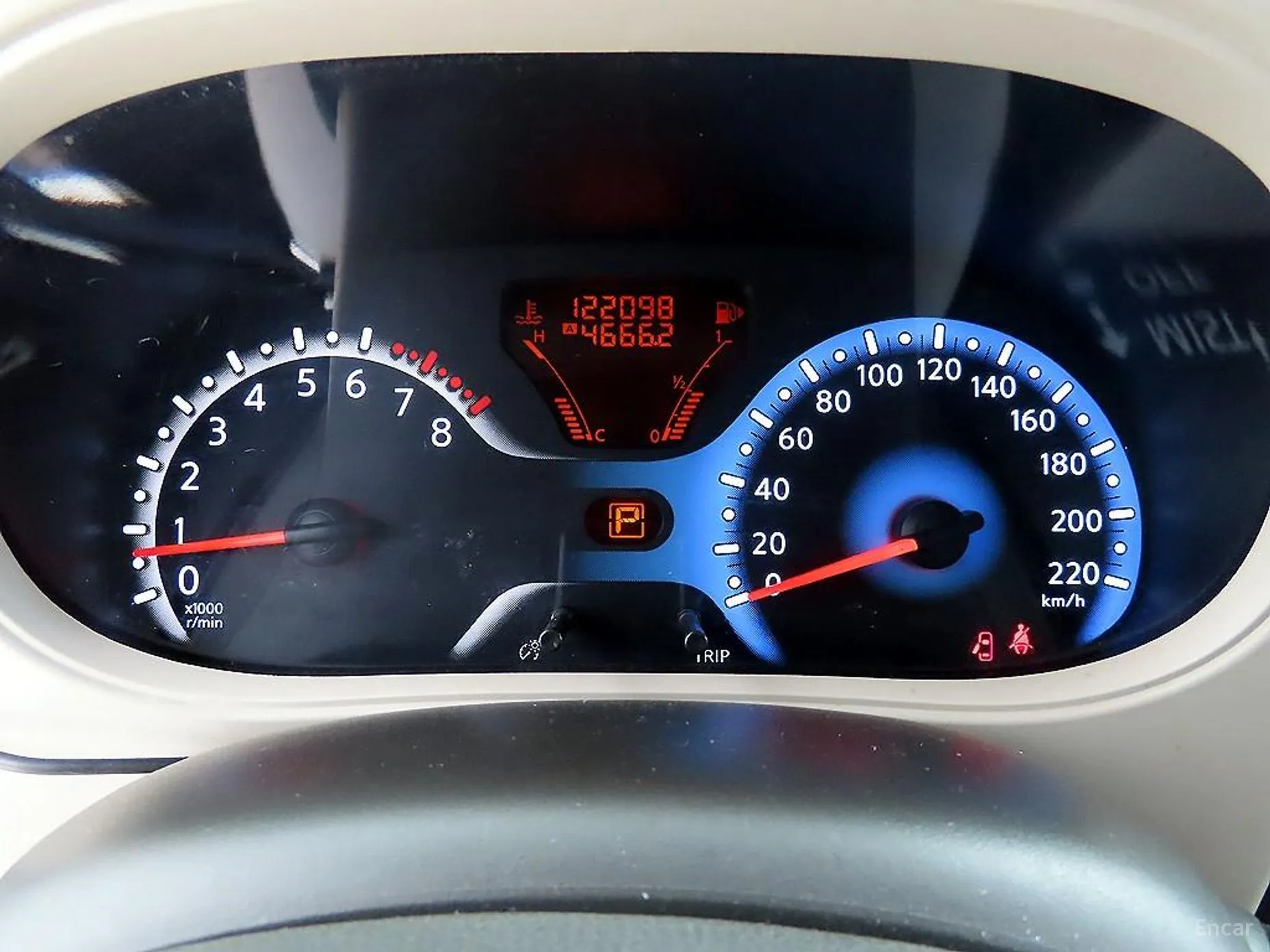 Nissan Cube превью 9