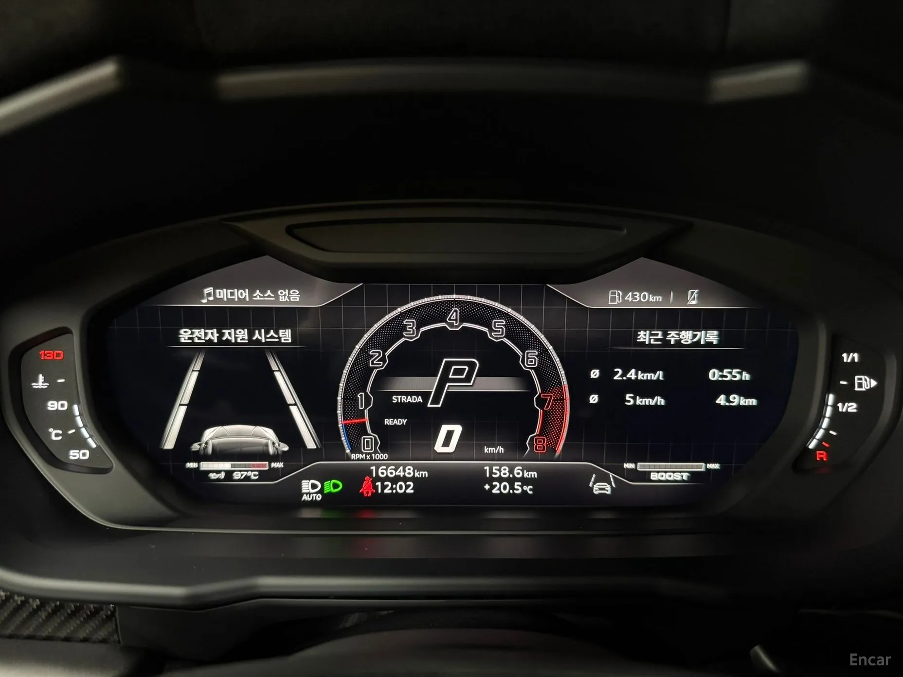 Lamborghini Urus превью 12
