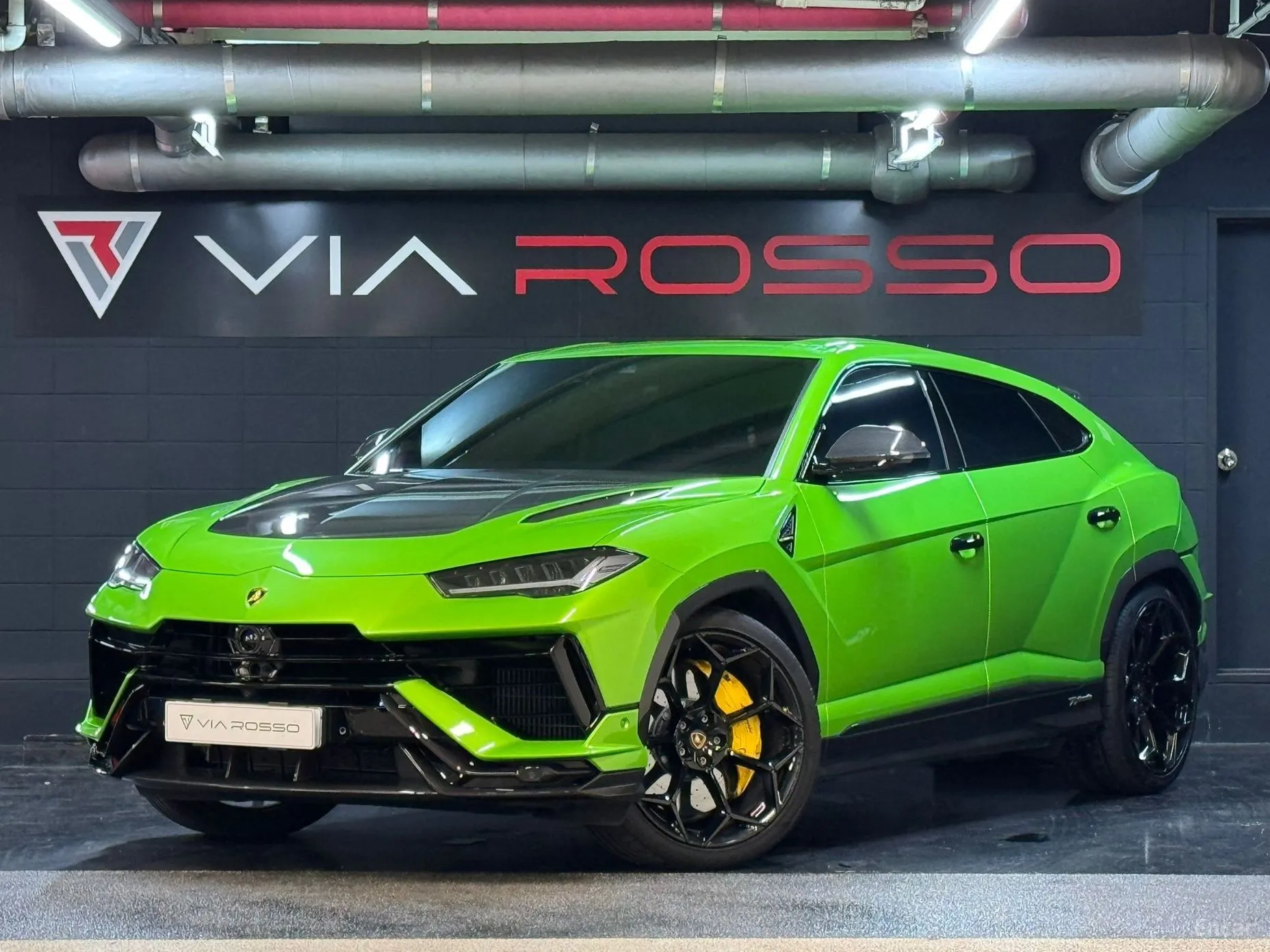 Lamborghini Urus превью 4