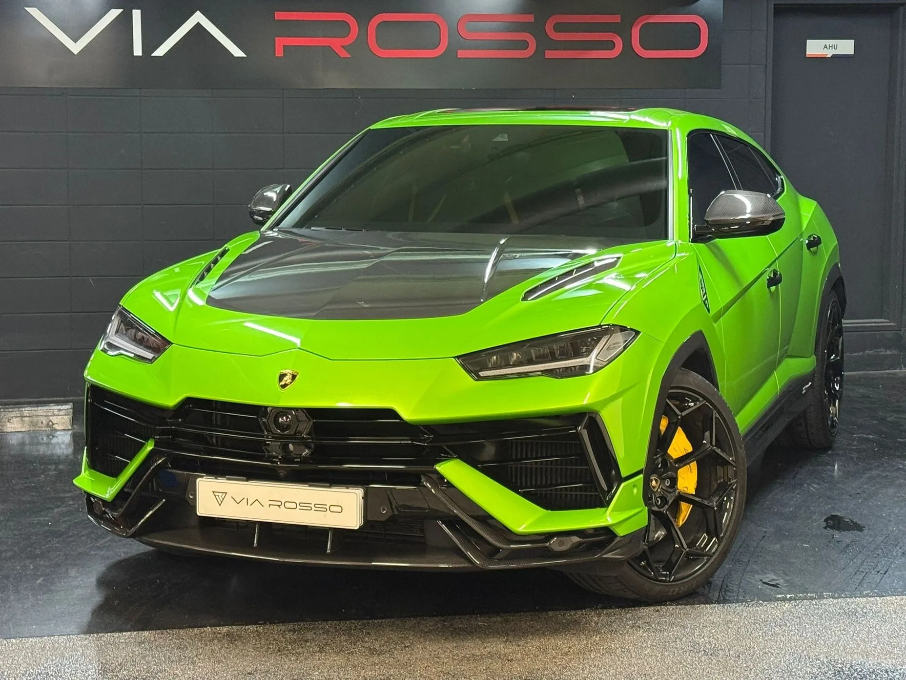 Lamborghini Urus превью 7