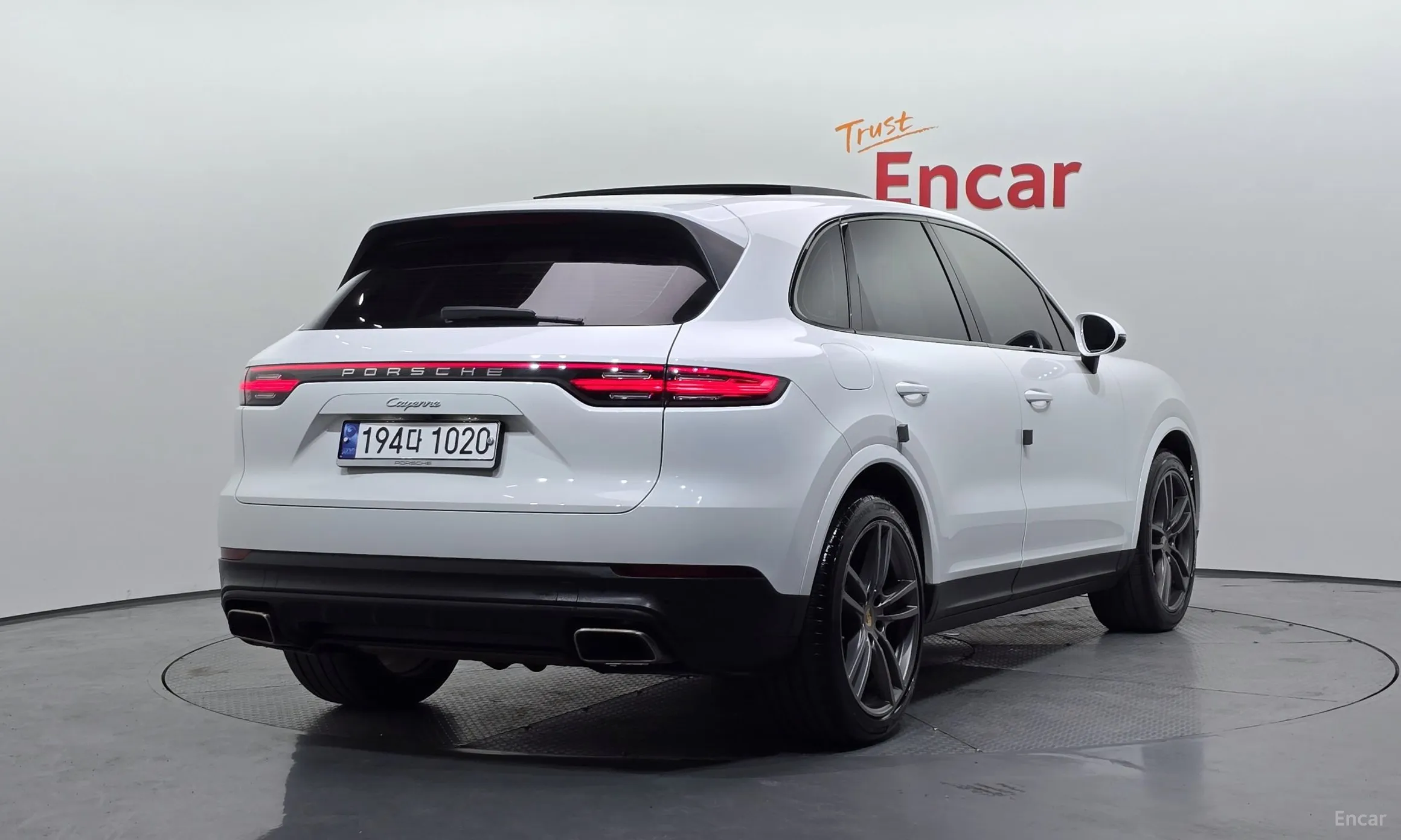 Porsche Cayenne (PO536) превью 2