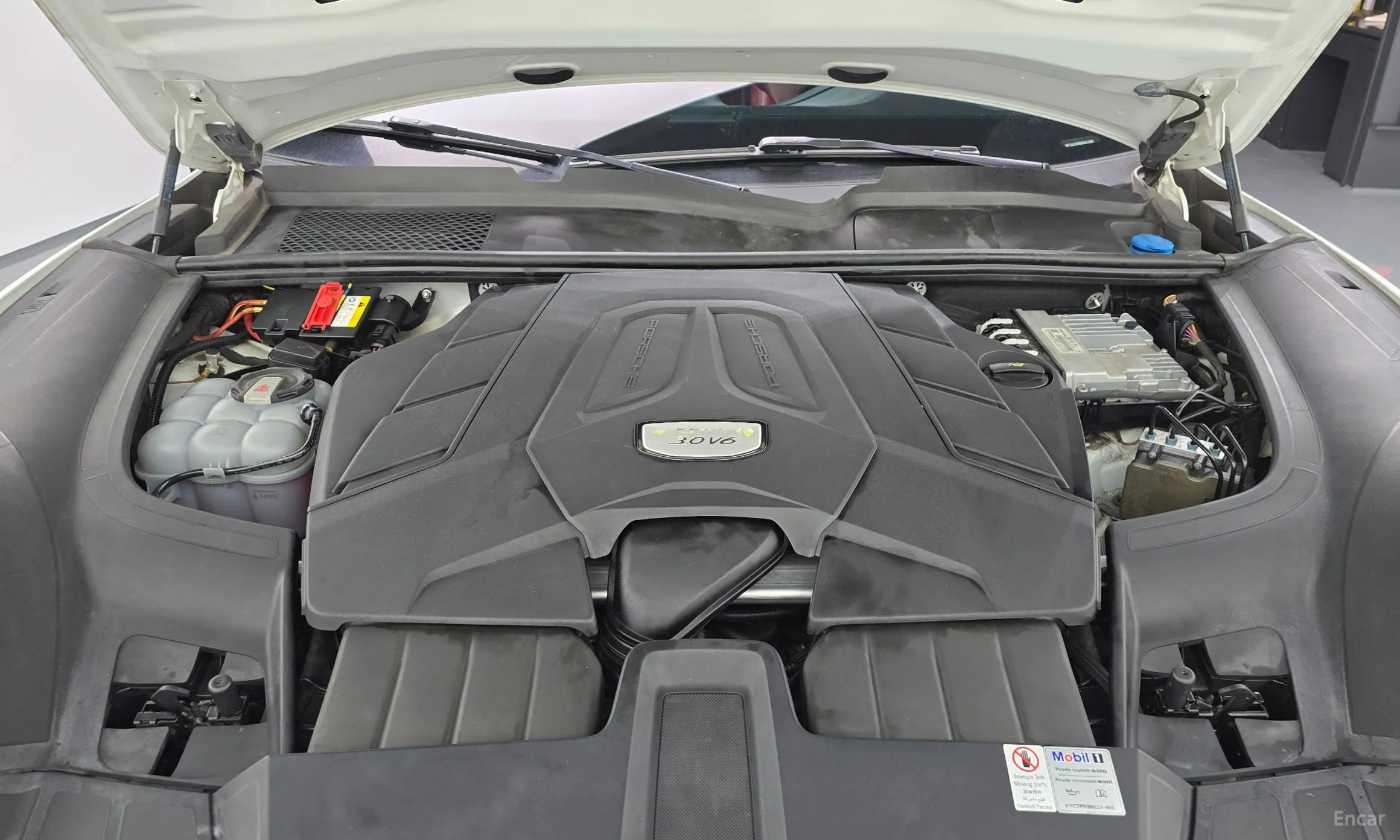 Porsche Cayenne (PO536) превью 6