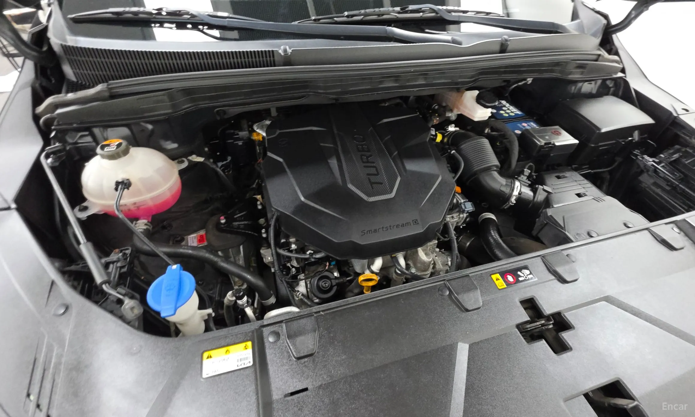 Kia Carnival Gen 4 превью 6