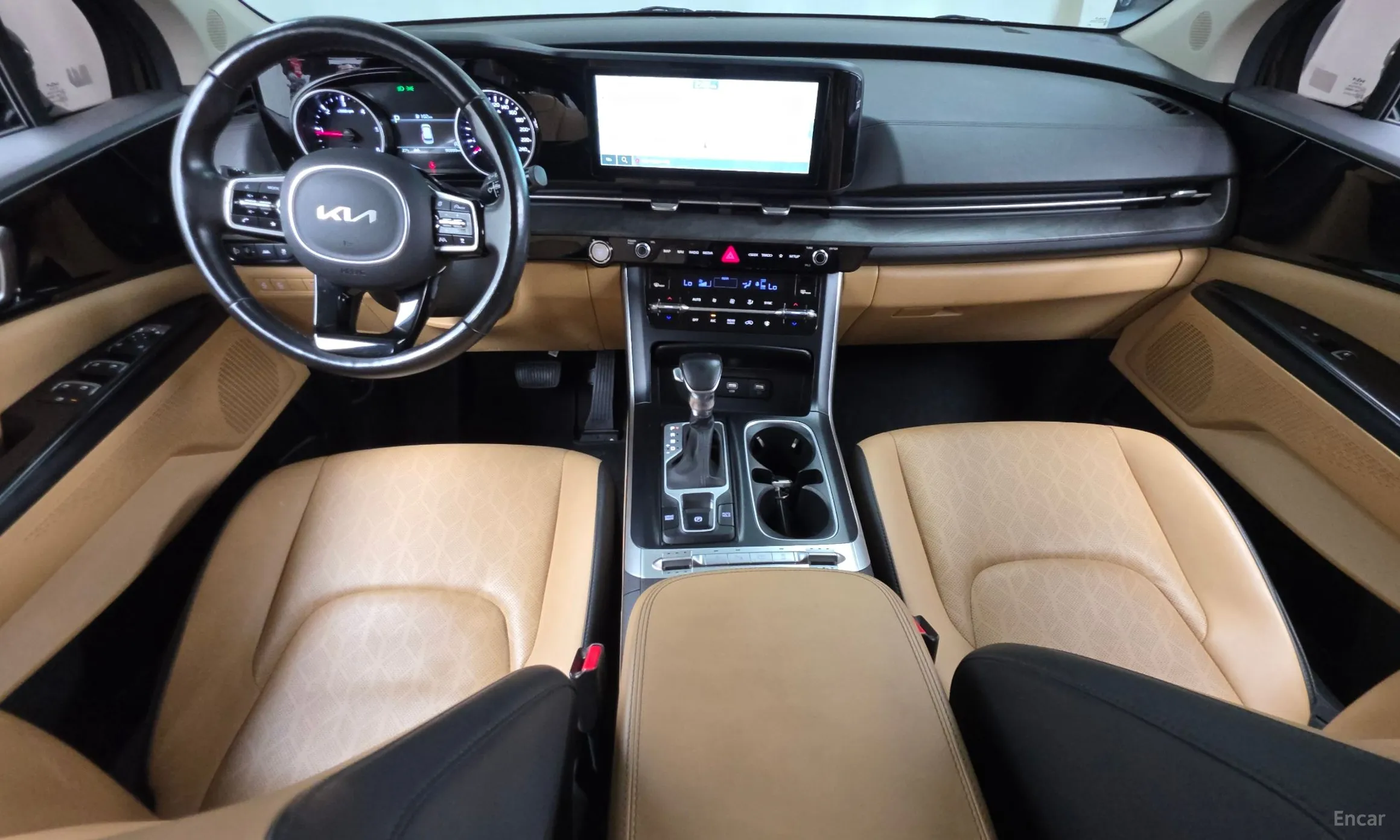 Kia Carnival Gen 4 превью 7