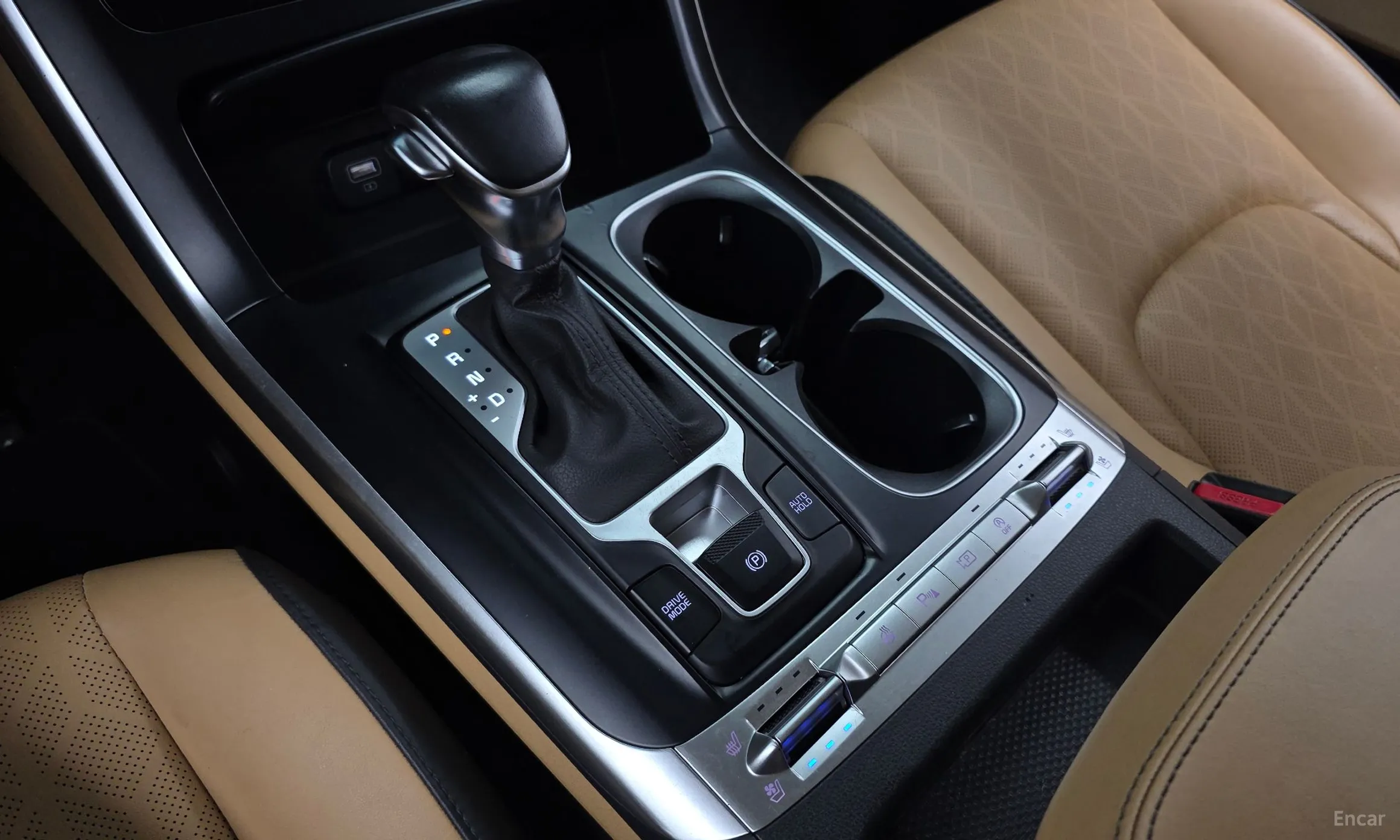 Kia Carnival Gen 4 превью 9