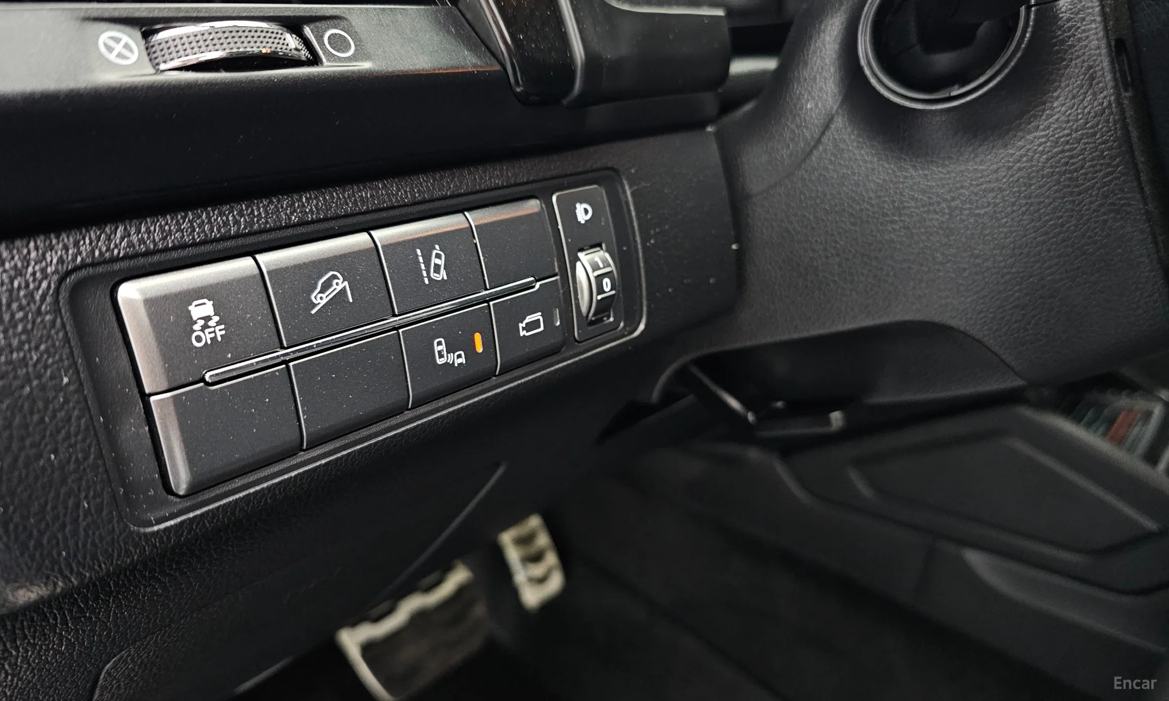 KG Mobility (SsangYong) Rexton Sports Khan превью 20