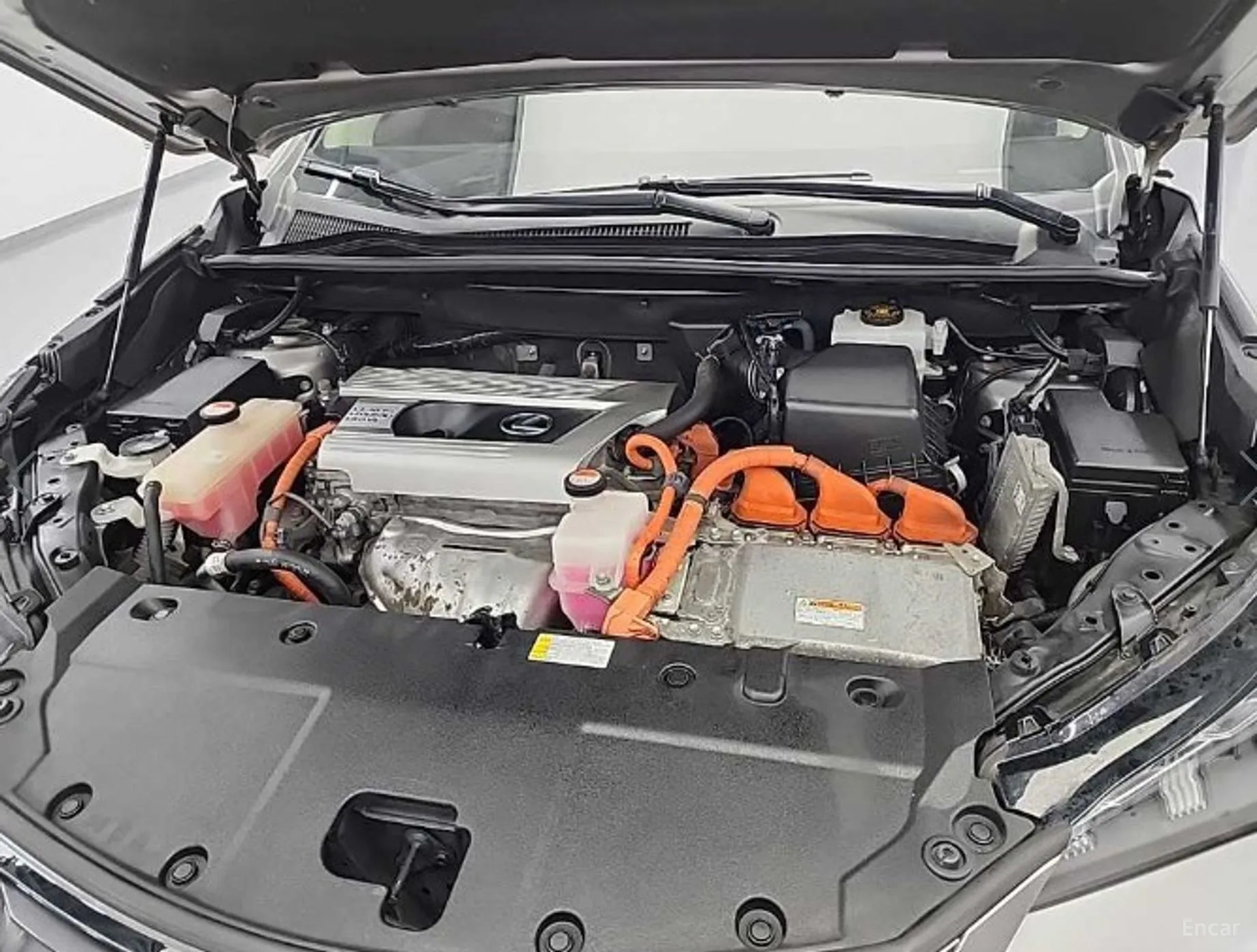Lexus NX300h превью 5