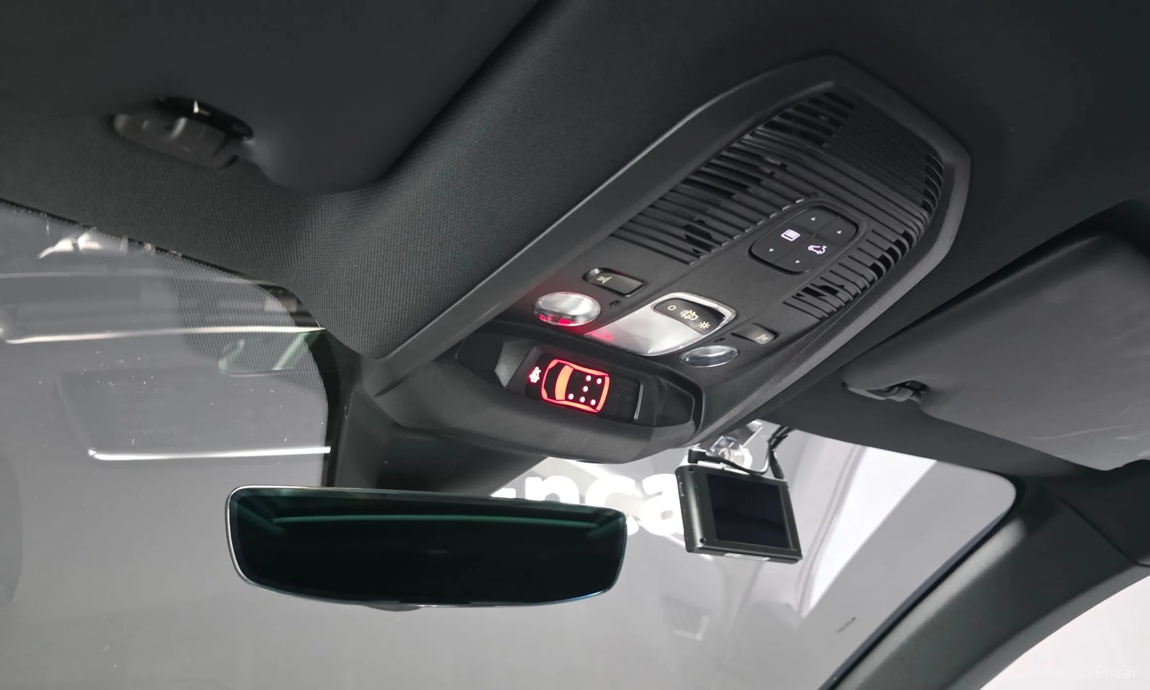 Peugeot 5008 2nd generation превью 18