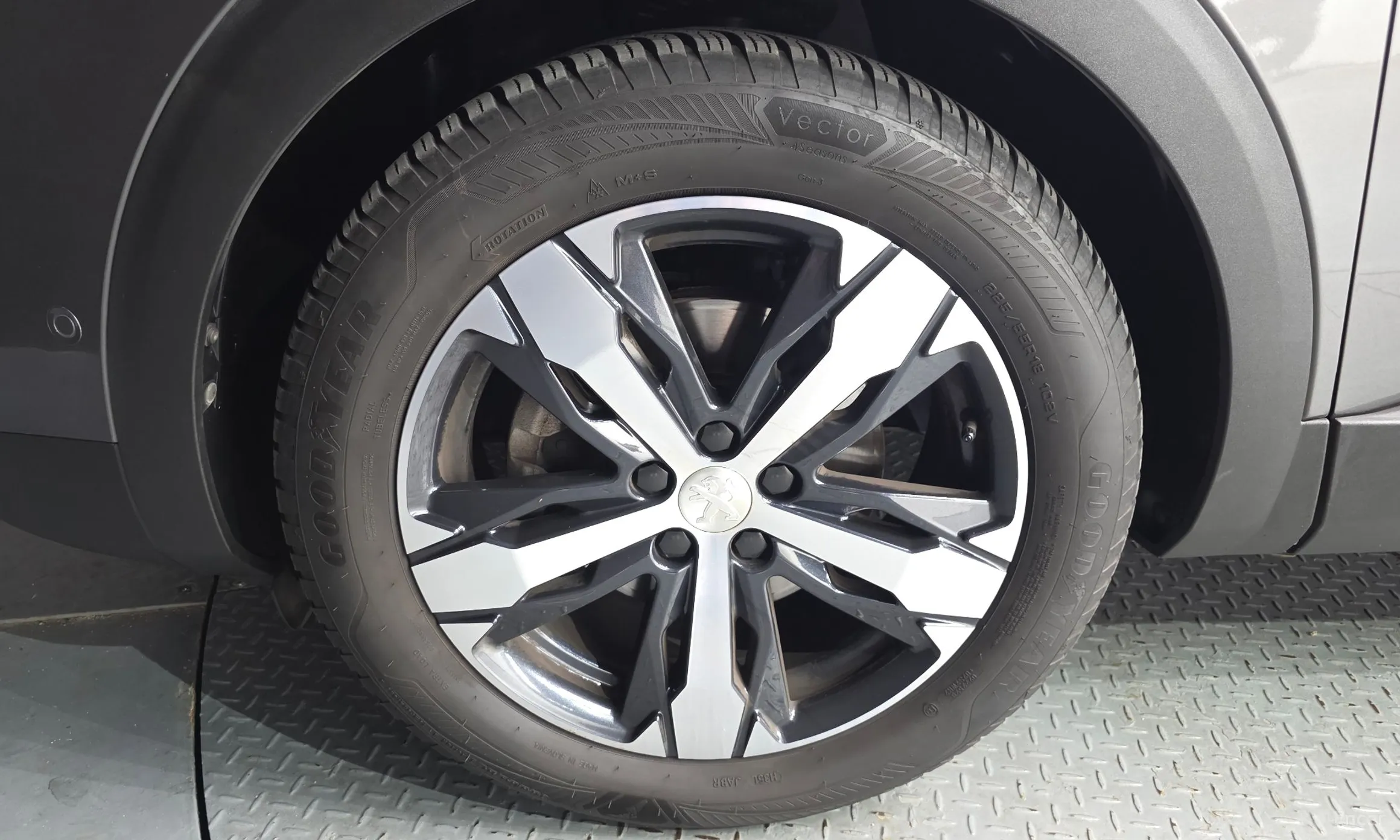 Peugeot 5008 2nd generation превью 5