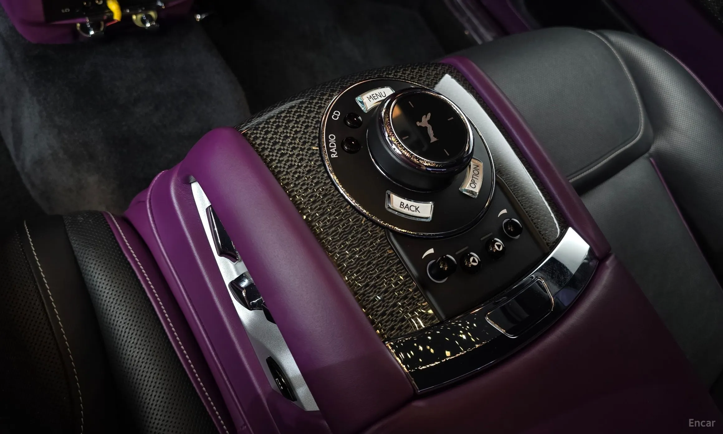Rolls-Royce Ghost превью 16