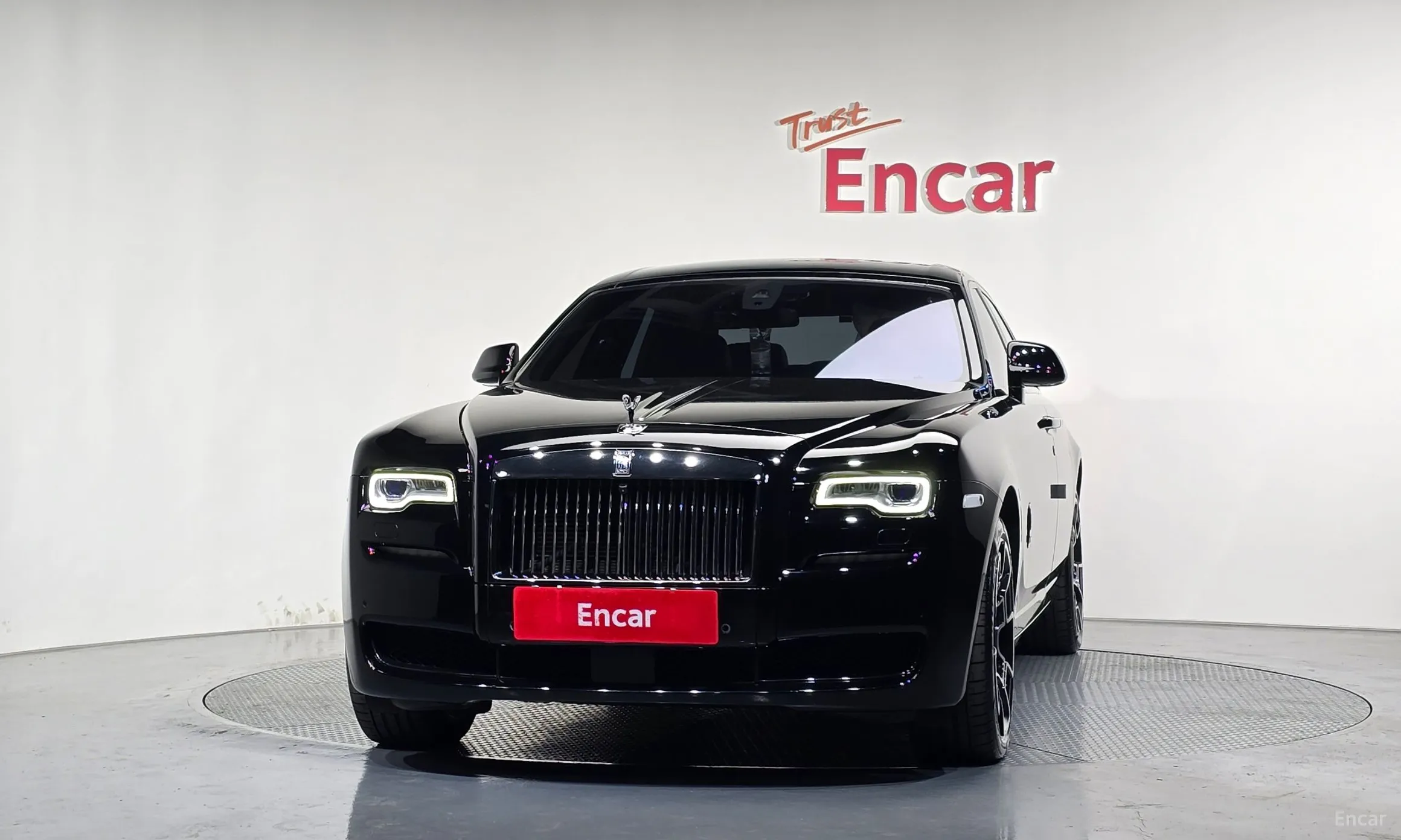 Rolls-Royce Ghost превью 3