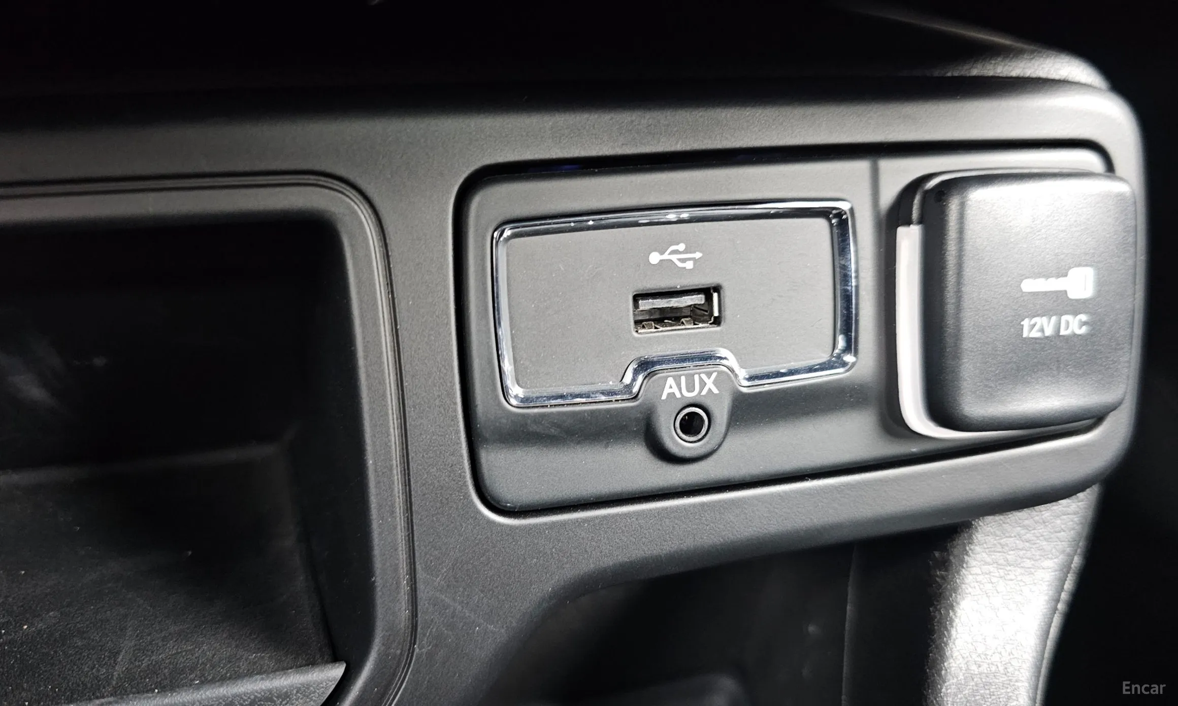 Jeep Renegade превью 12