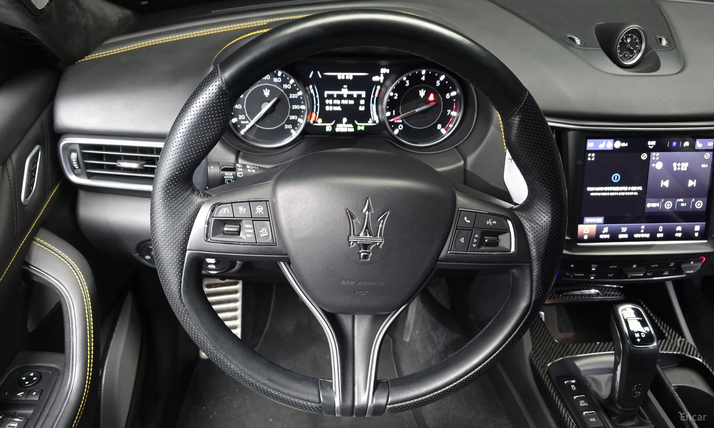 Maserati Levante превью 12