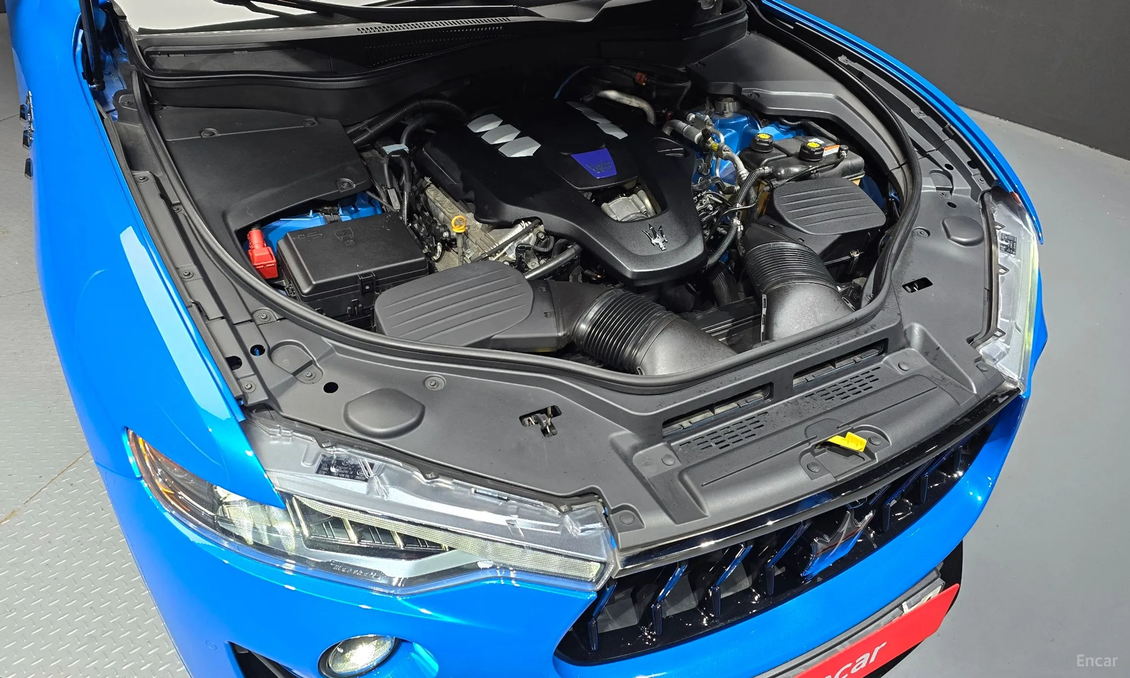 Maserati Levante превью 6