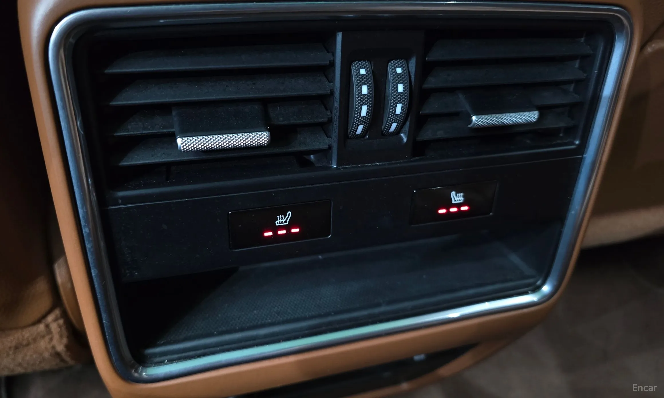 Porsche Cayenne (PO536) превью 16