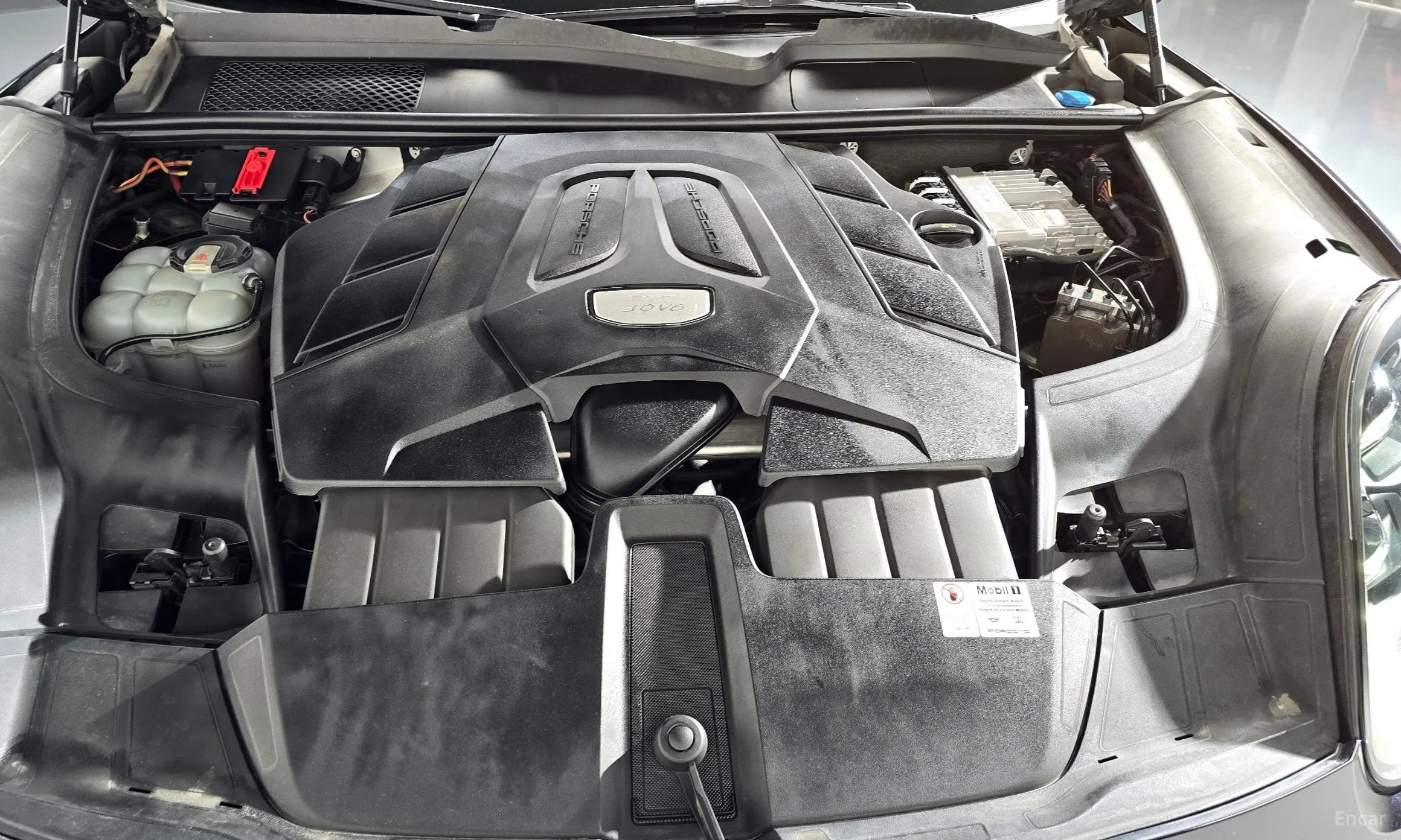 Porsche Cayenne (PO536) превью 6