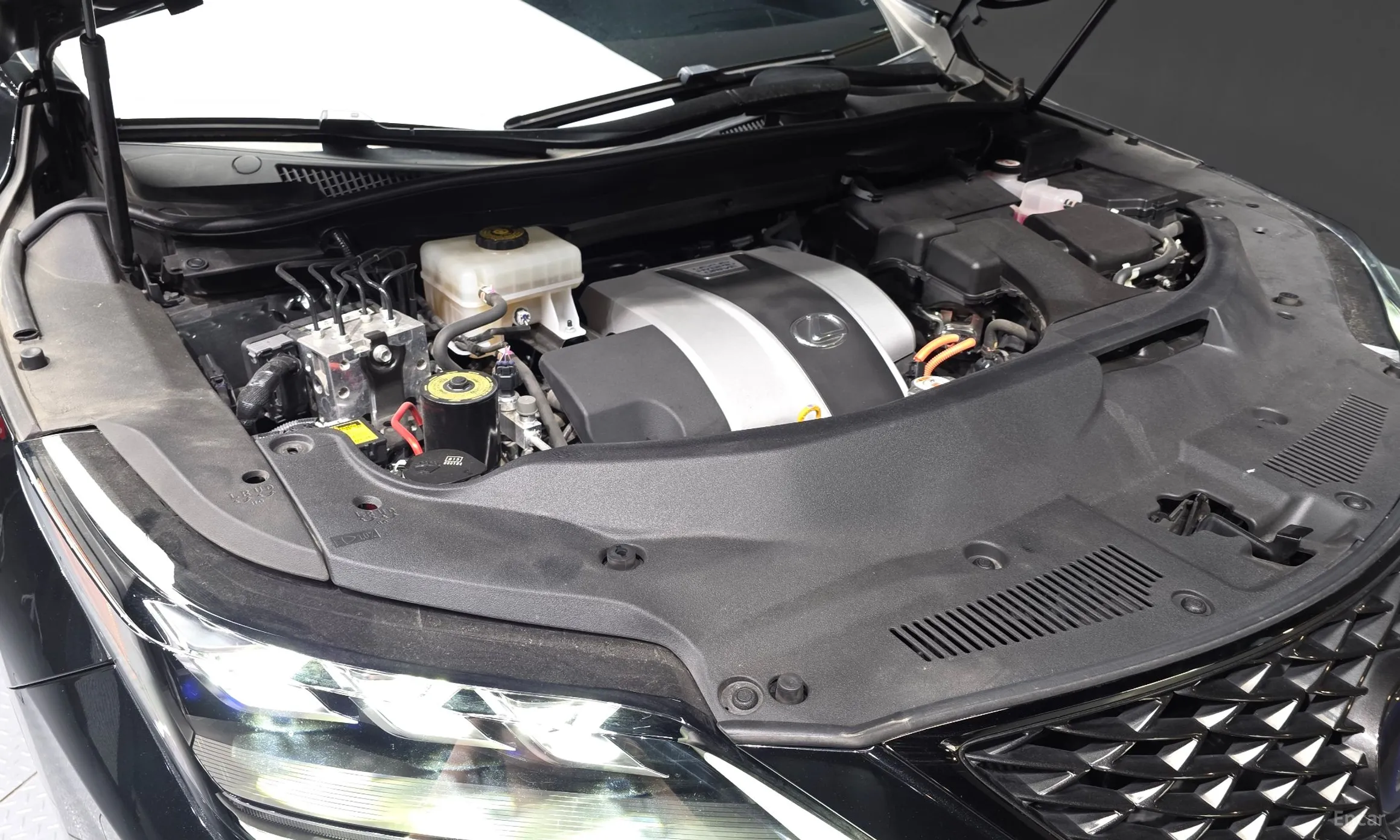Lexus RX450h Gen 4 превью 6