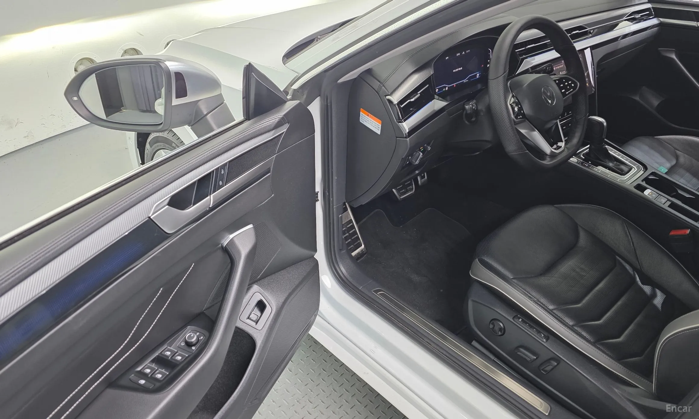 Volkswagen Ateon превью 13